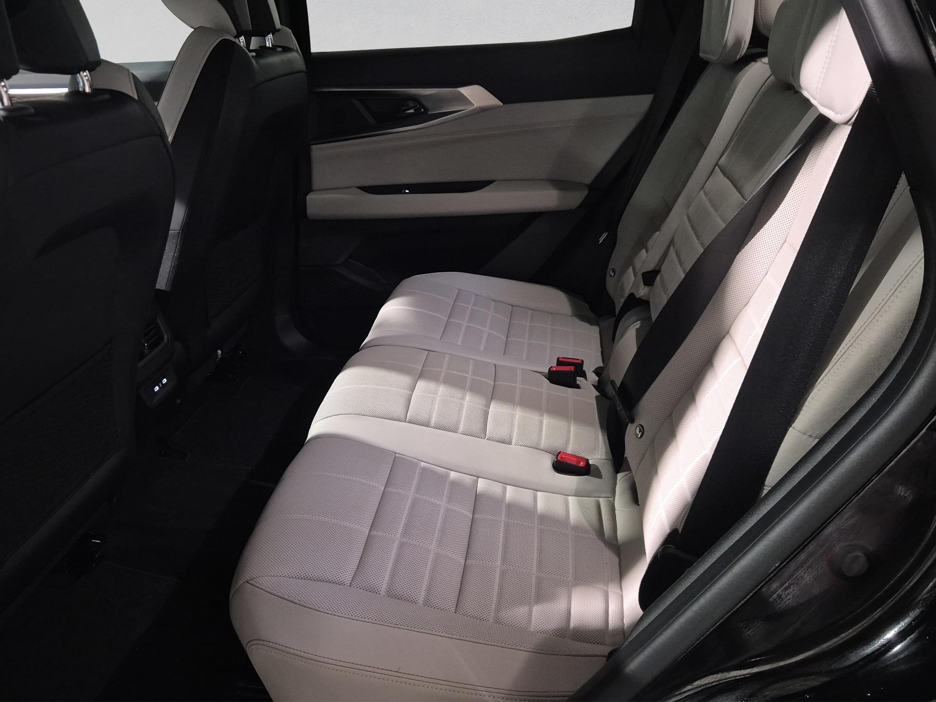 RENAULT Espace 1.2 E-Tech 200 Iconic-image-14
