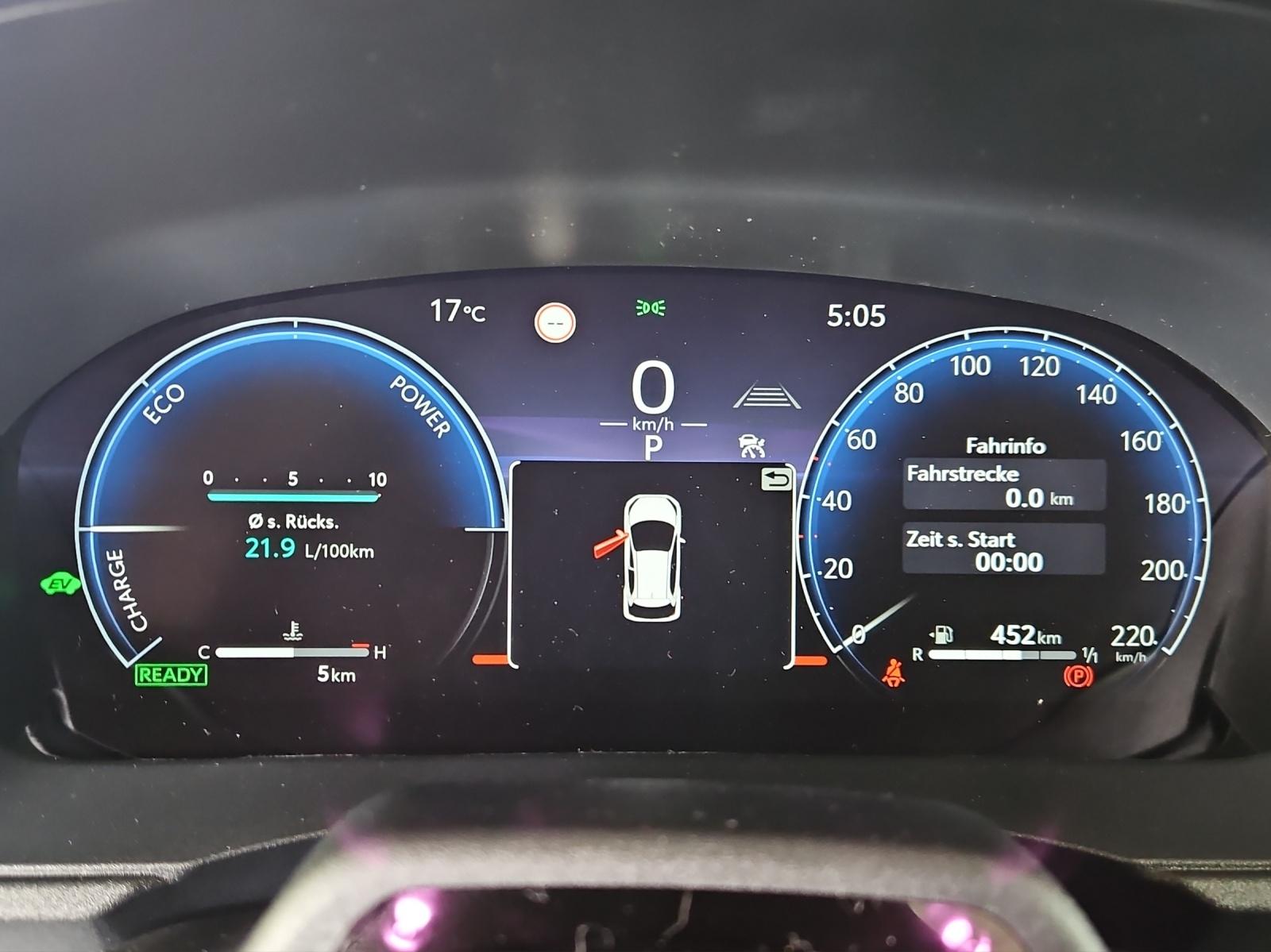 TOYOTA Yaris 1.5 VVT-i HSD Premium-image-12