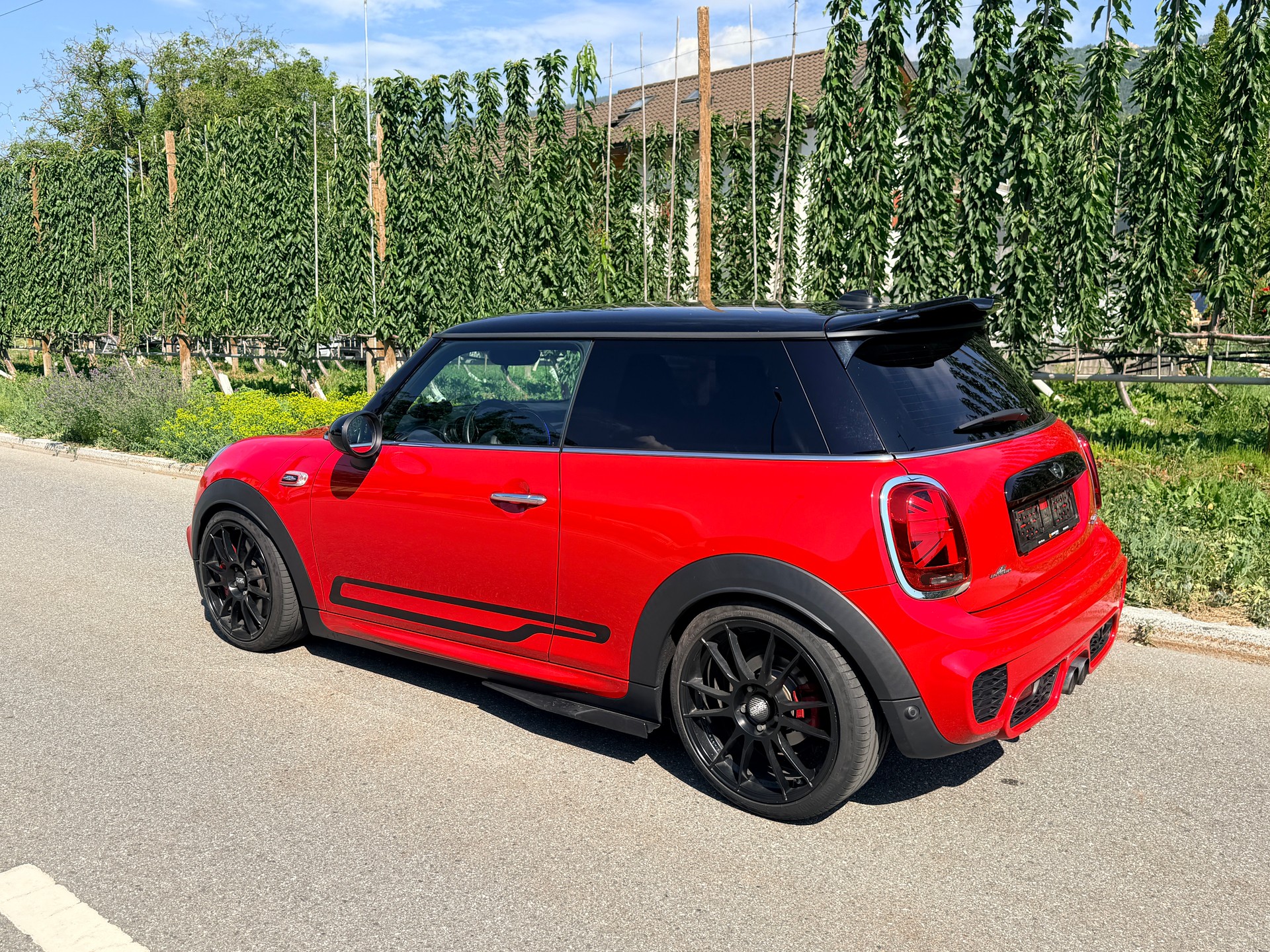 MINI Cooper John Cooper Works Steptronic-image-6