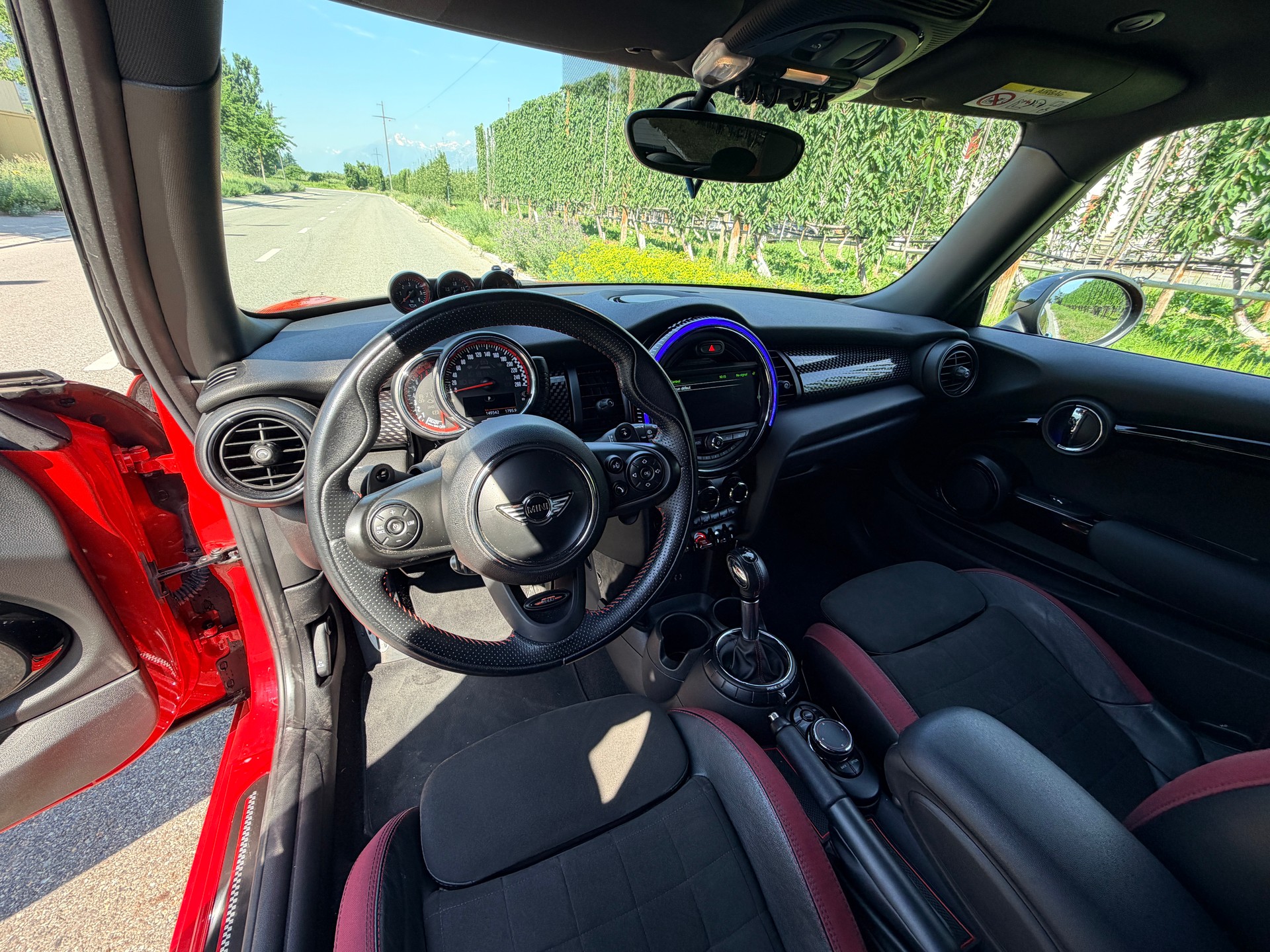MINI Cooper John Cooper Works Steptronic-image-12
