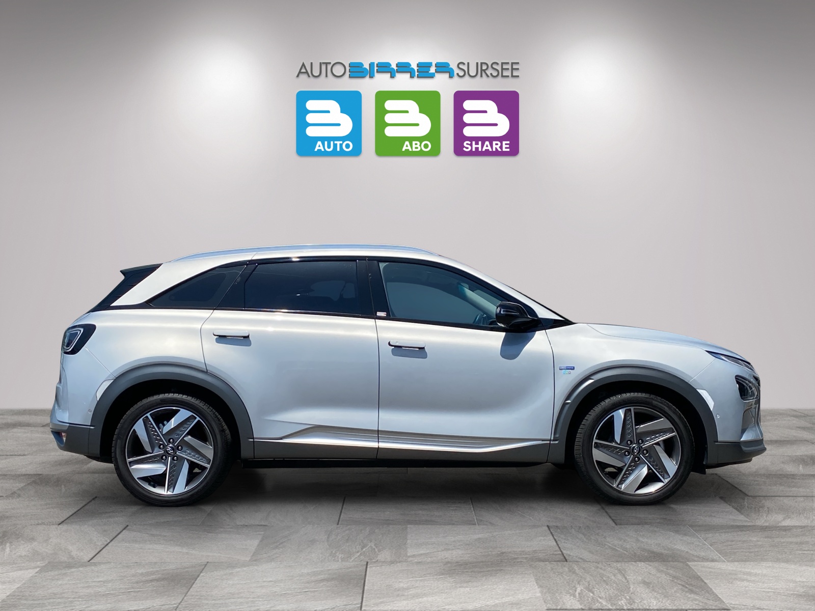 HYUNDAI Nexo Fuel Cell Vertex-showroom-element-3
