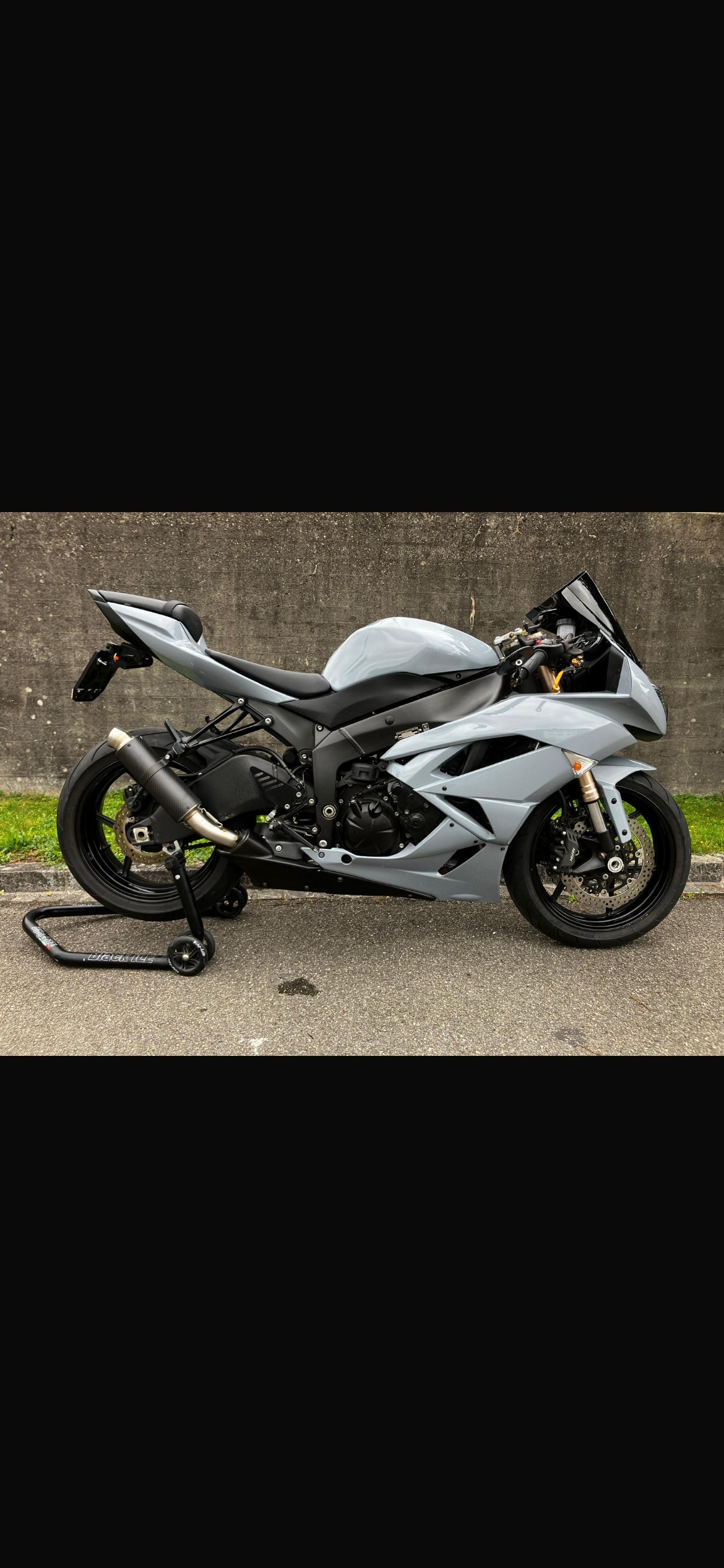 KAWASAKI Ninja ZX-6R-image-0