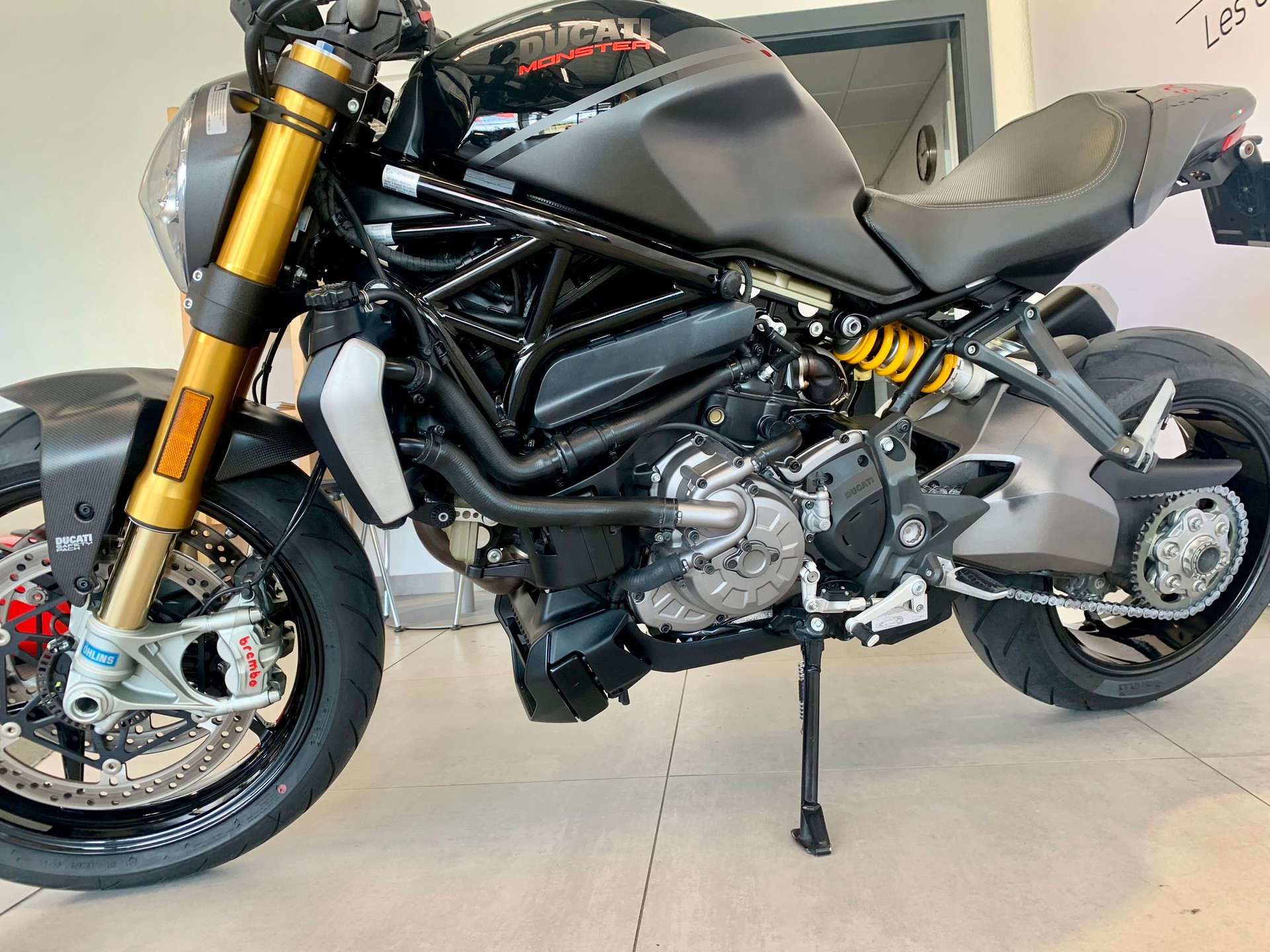 DUCATI Monster 1200 S-image-6