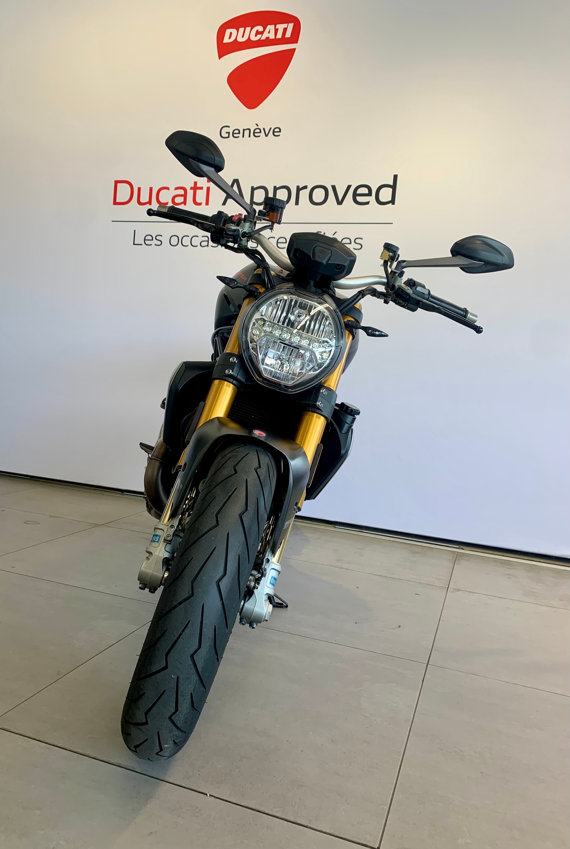 DUCATI Monster 1200 S-image-2