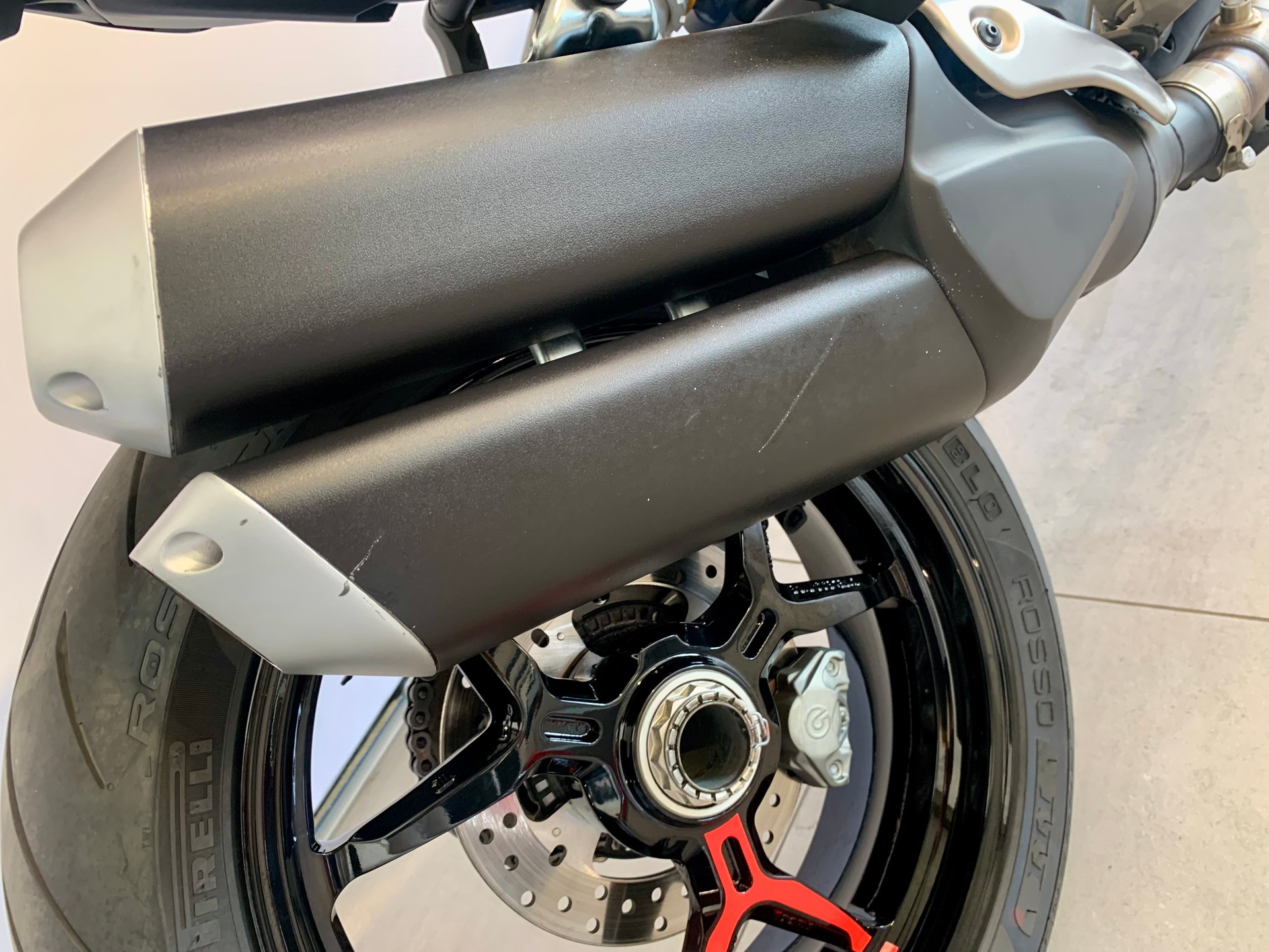 DUCATI Monster 1200 S-image-7