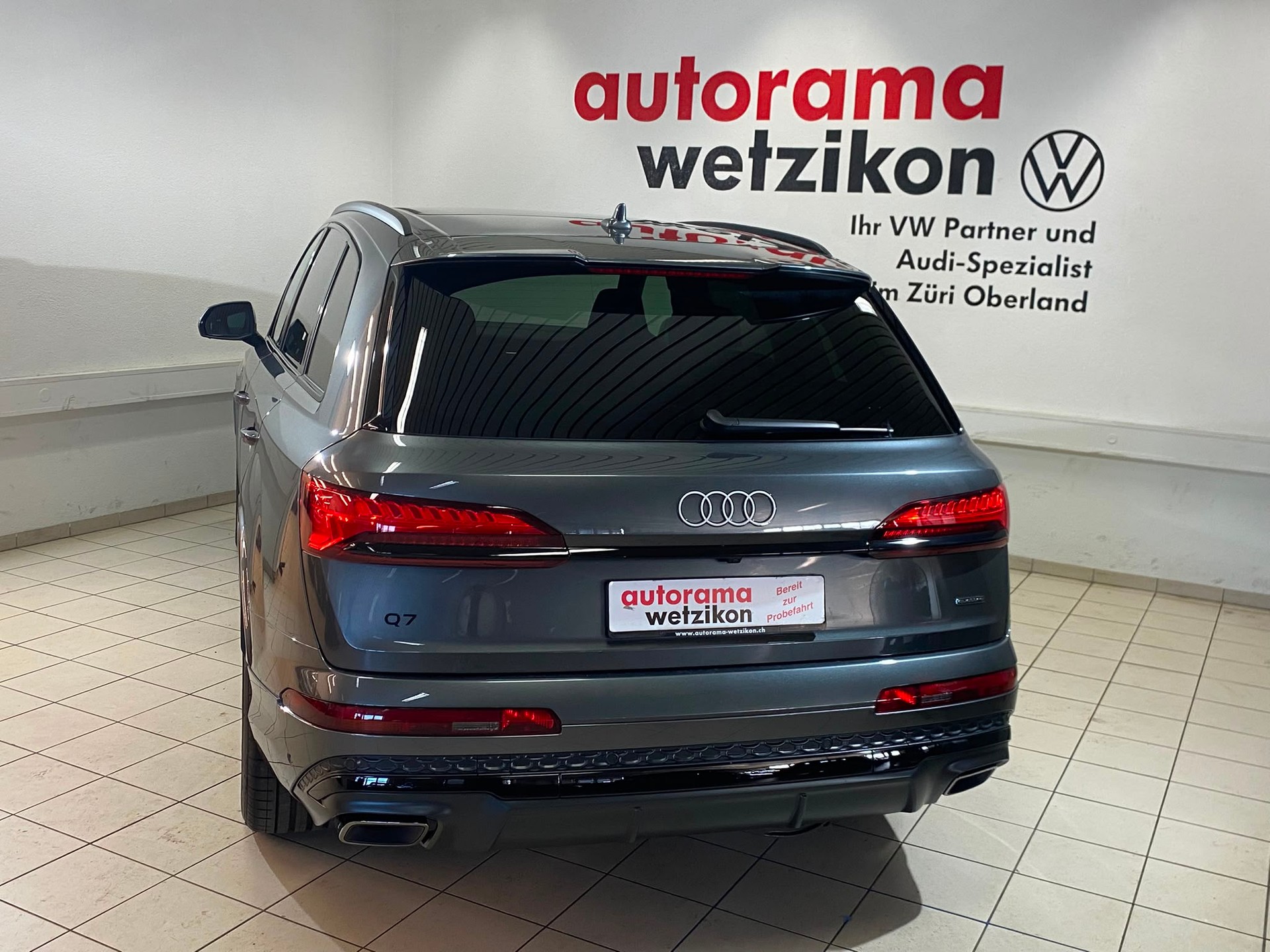 AUDI Q7 SUV TDI quattro 210 kW S Line tiptronic-showroom-element-3