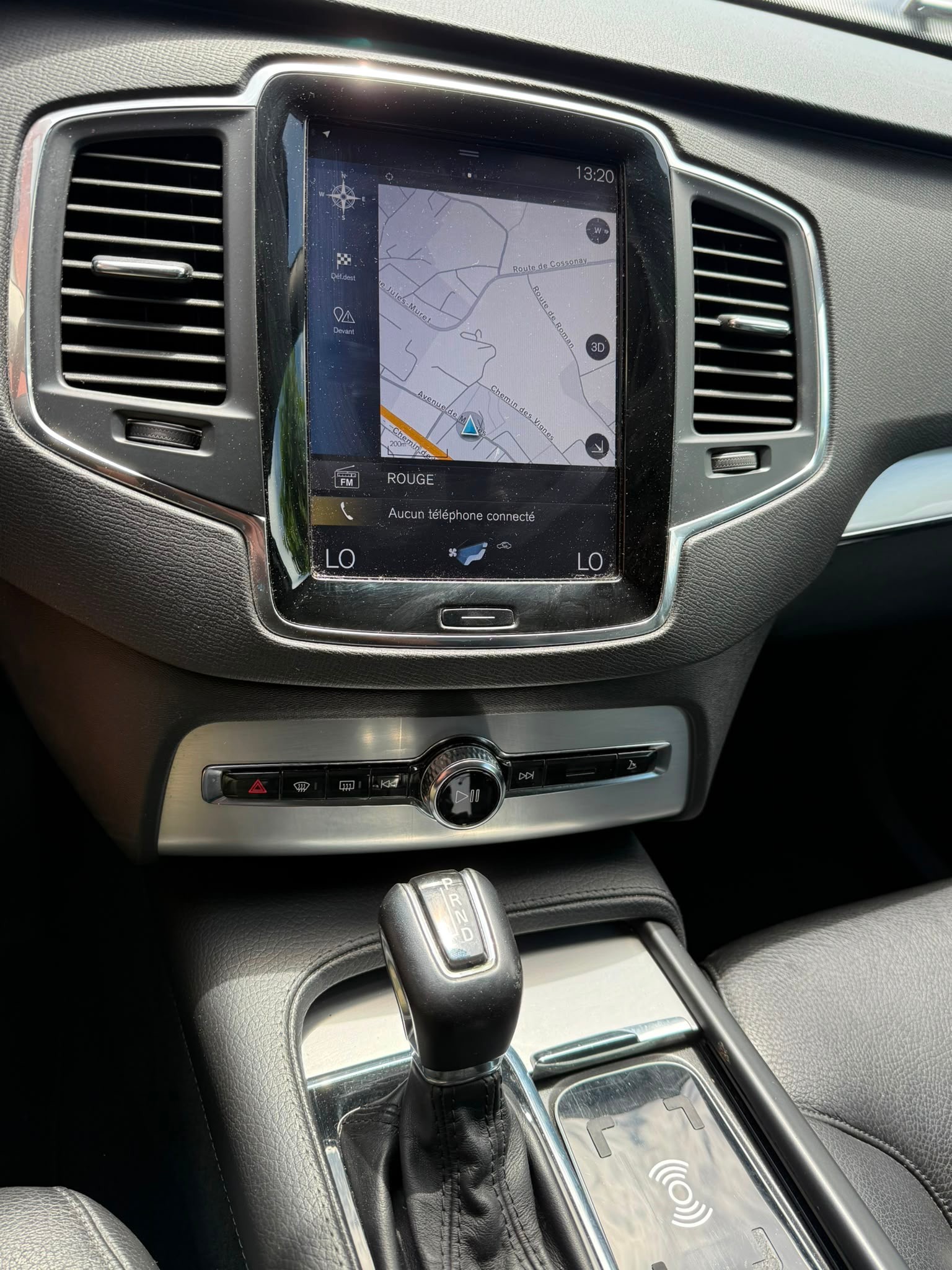 VOLVO XC90 D4 FWD Momentum Geartronic-image-13
