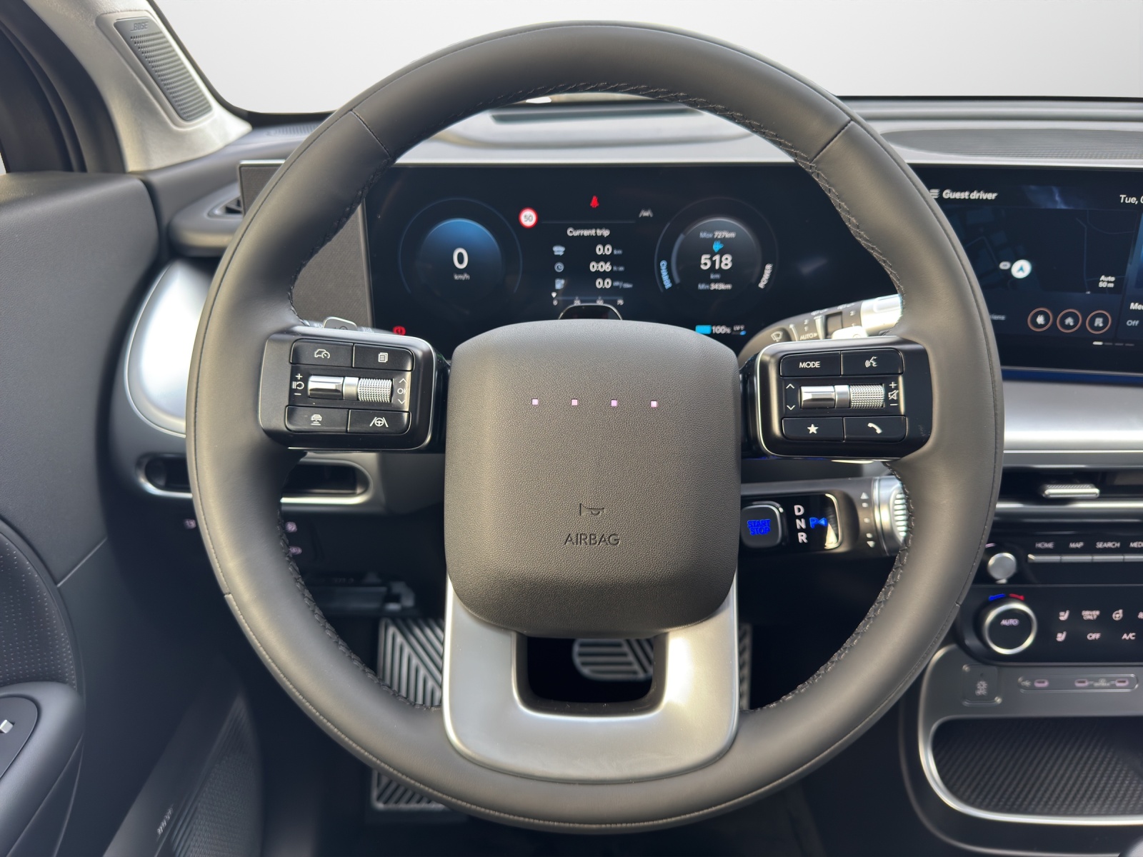 HYUNDAI Ioniq 9 Calligraphy 4WD-image-6