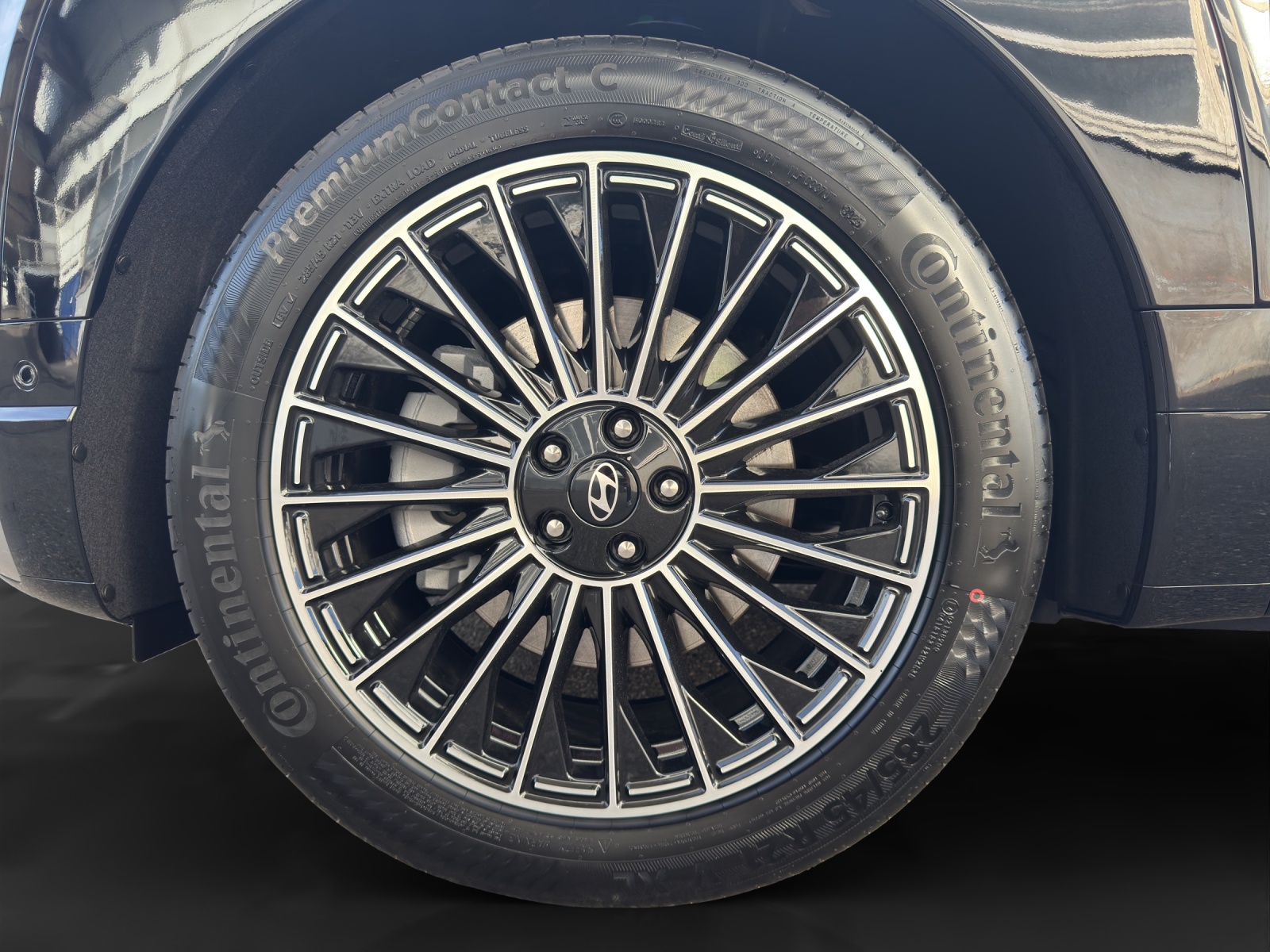 HYUNDAI Ioniq 9 Calligraphy 4WD-image-16