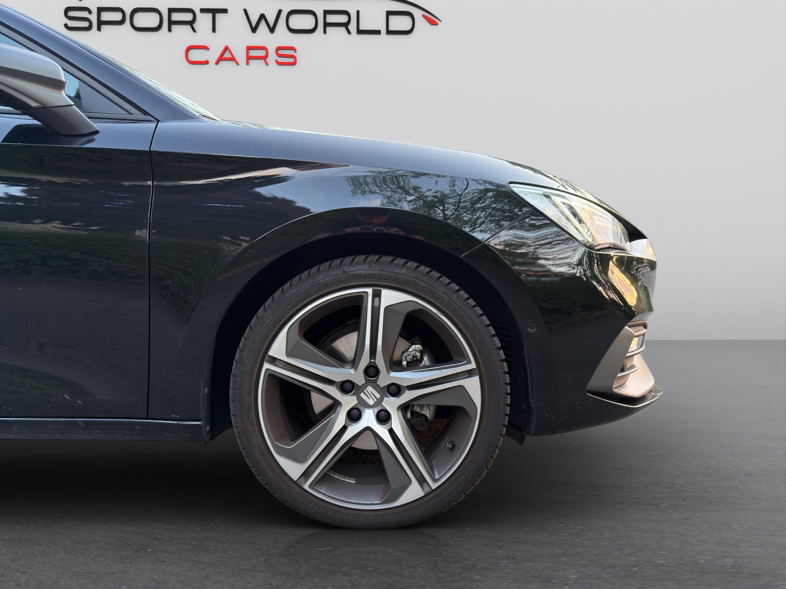 SEAT Leon ST 1.5 eTSI mHEV DSG FR-image-29