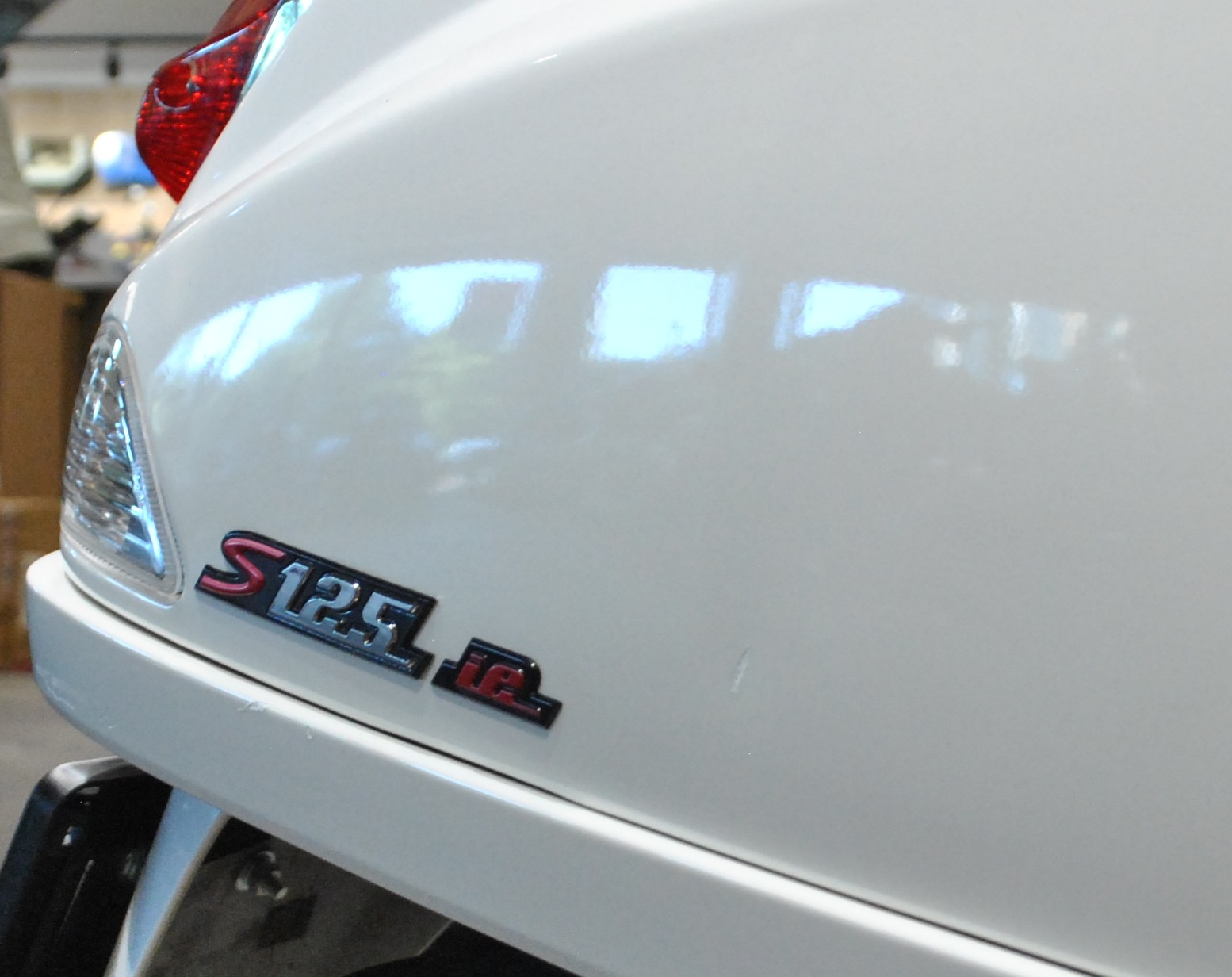 PIAGGIO Vespa 125 LXS i.e.-image-6