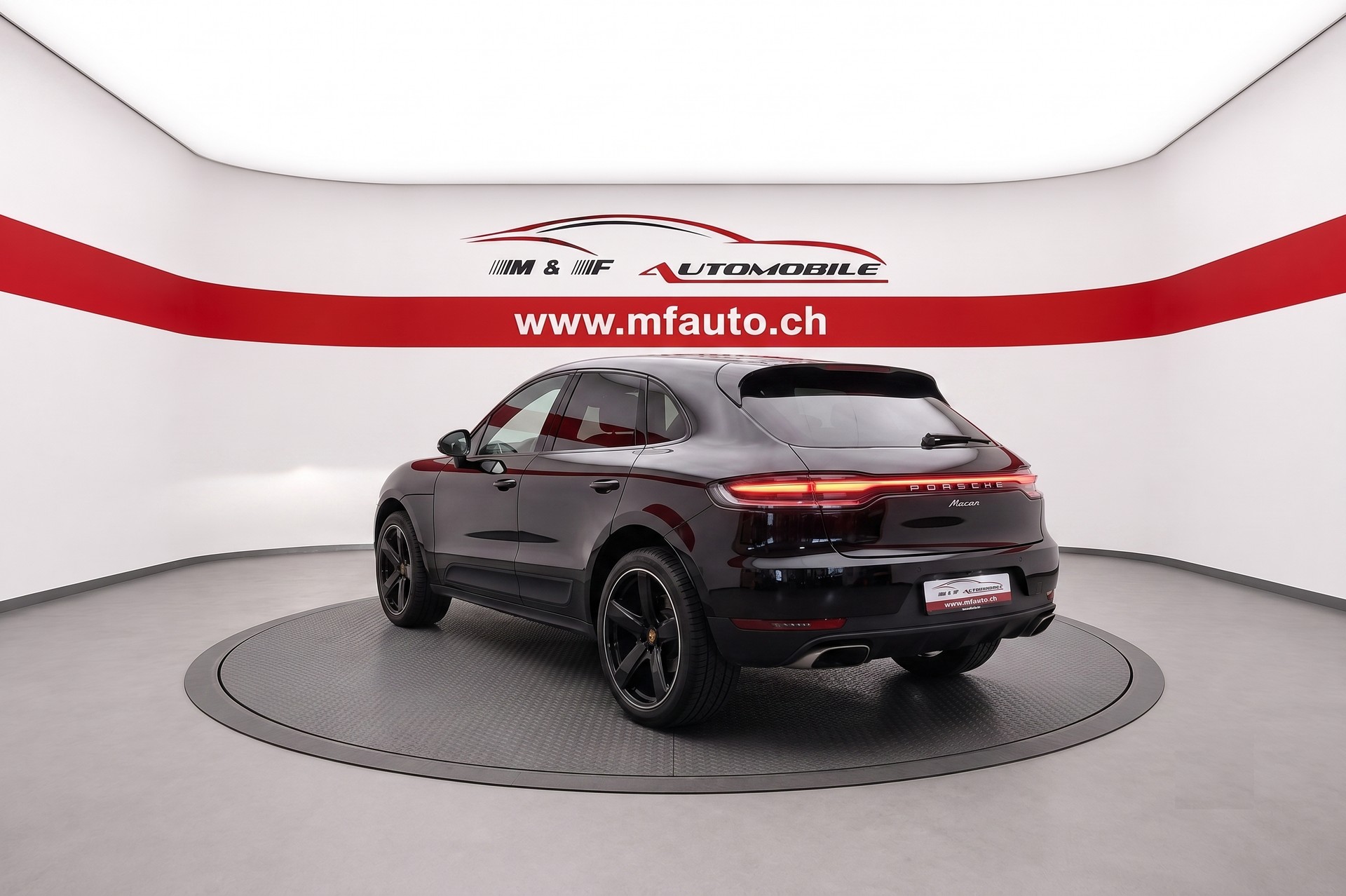 PORSCHE Macan 2.0 CH FAHRZEUG-showroom-element-3