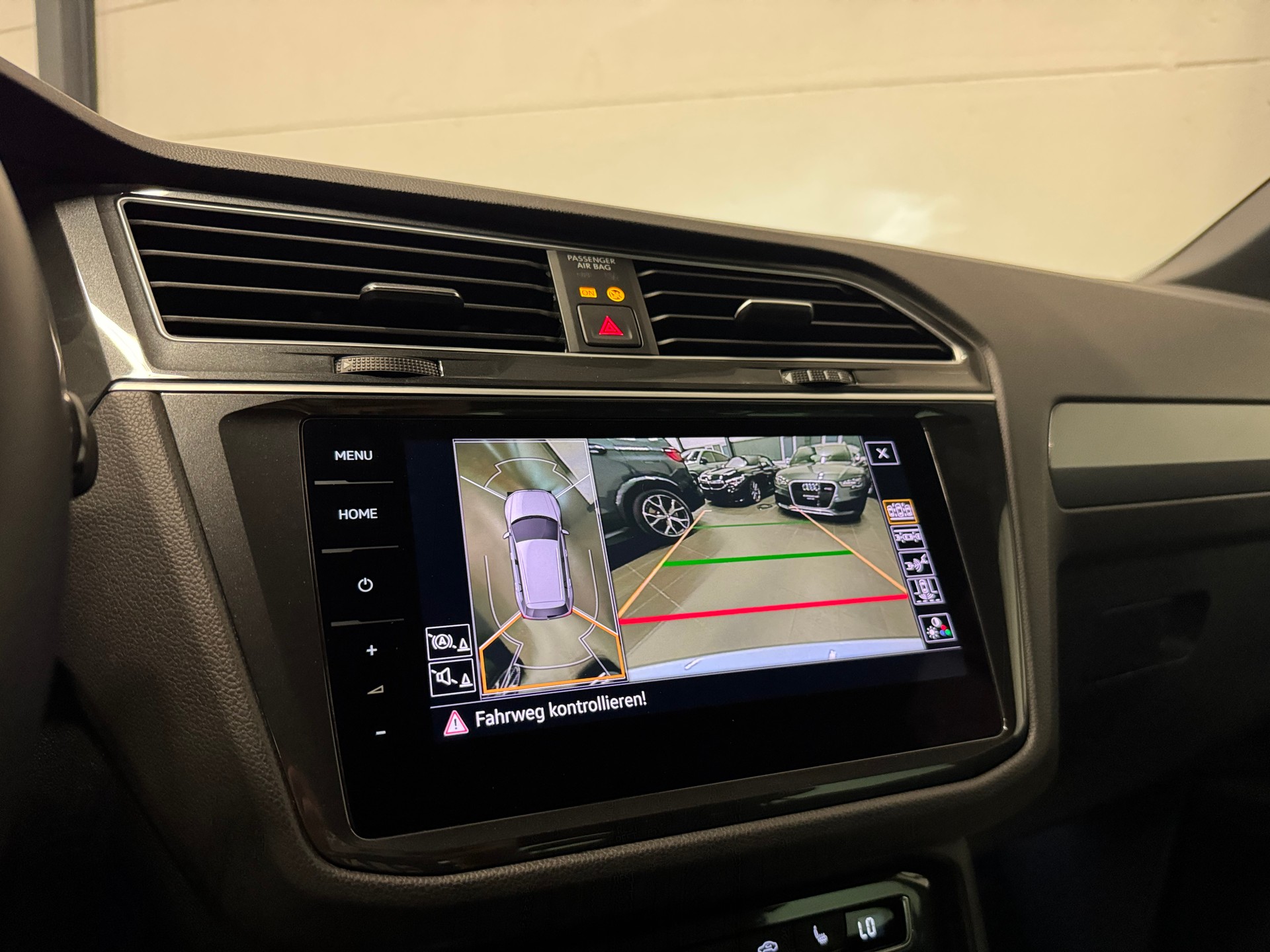 VW Tiguan 2.0 TDI SCR Highline 4Motion DSG R LINE-image-26