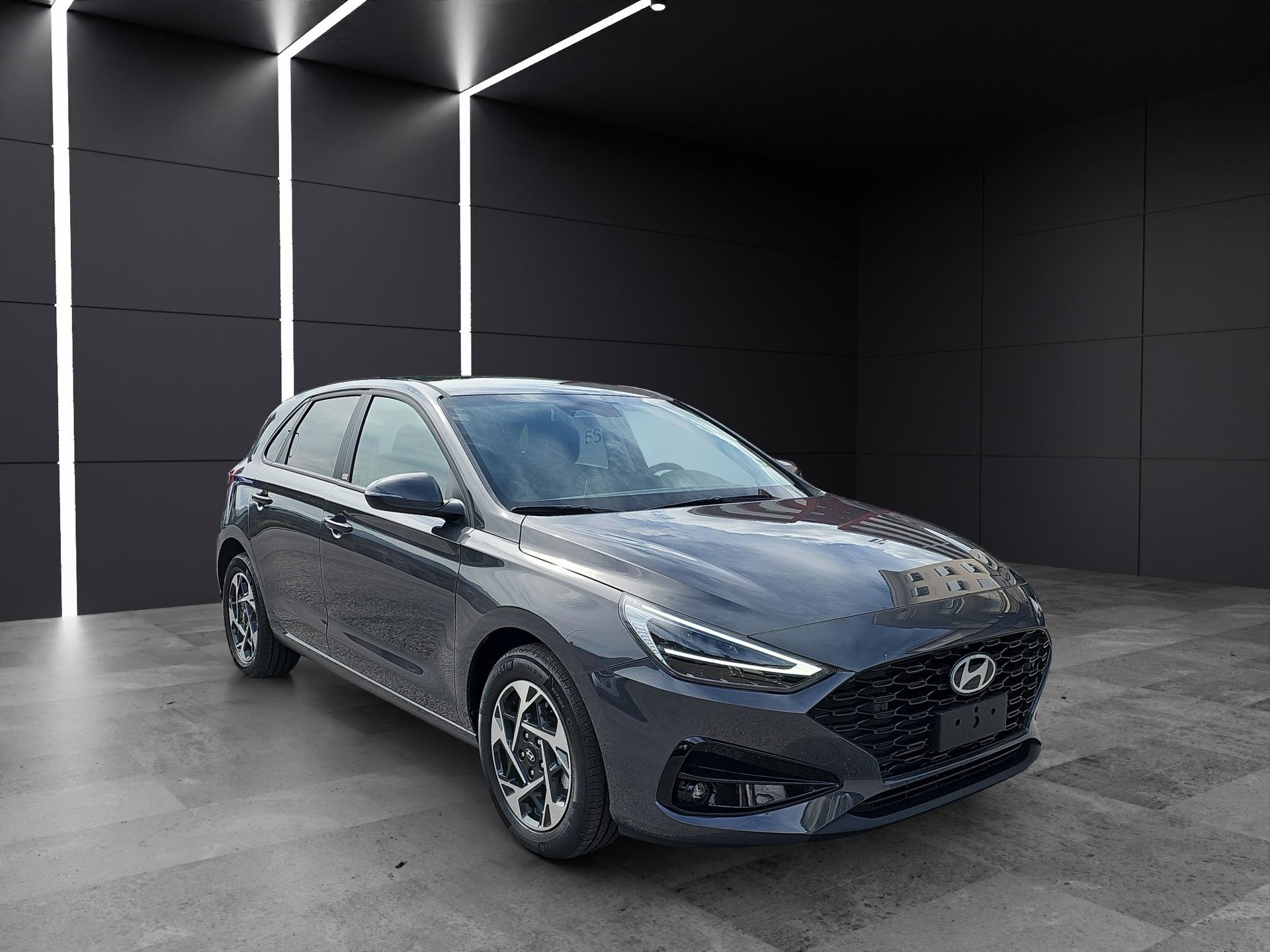 HYUNDAI i30 1.5 T-GDi Amplia-image-6