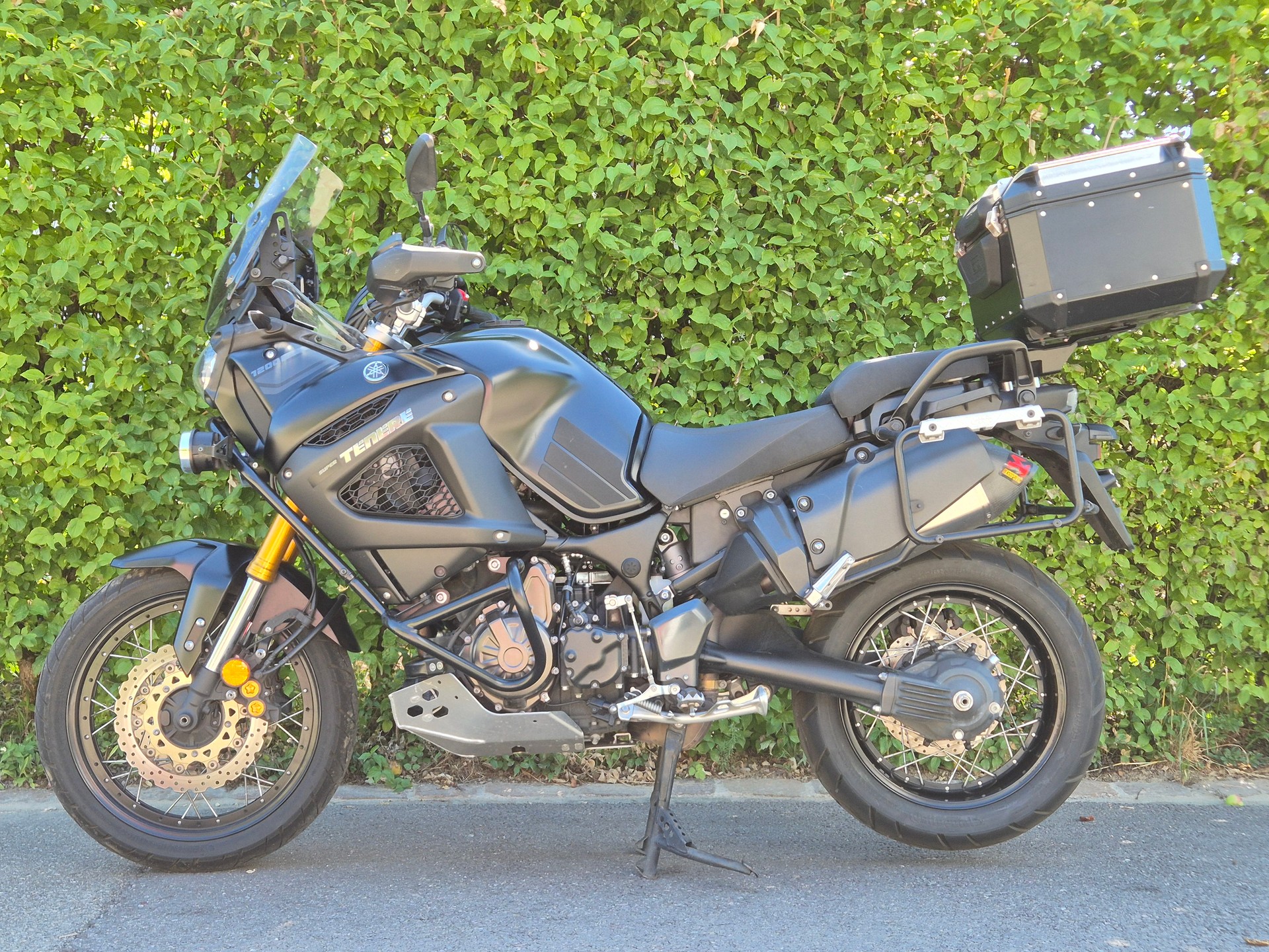 YAMAHA XT 1200 ZE Super Ténéré-image-0