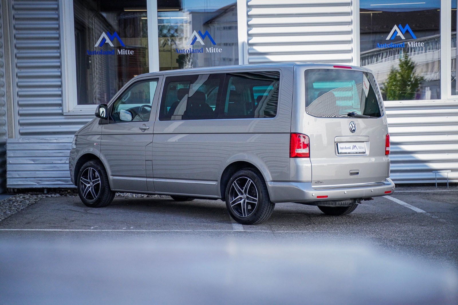 VW T5 Multivan 2.0 Bi-TDI CR Comfortline 4Motion DSG-showroom-element-3