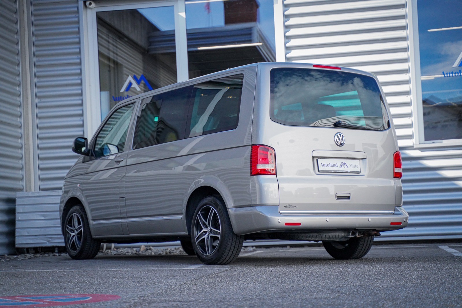 VW T5 Multivan 2.0 Bi-TDI CR Comfortline 4Motion DSG-showroom-element-2