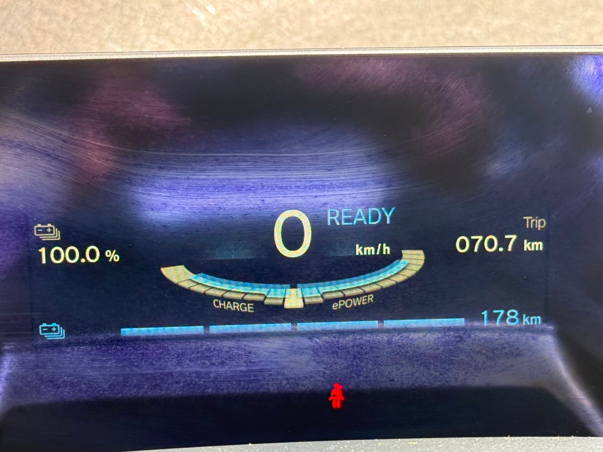 BMW i3 (60Ah)-image-12