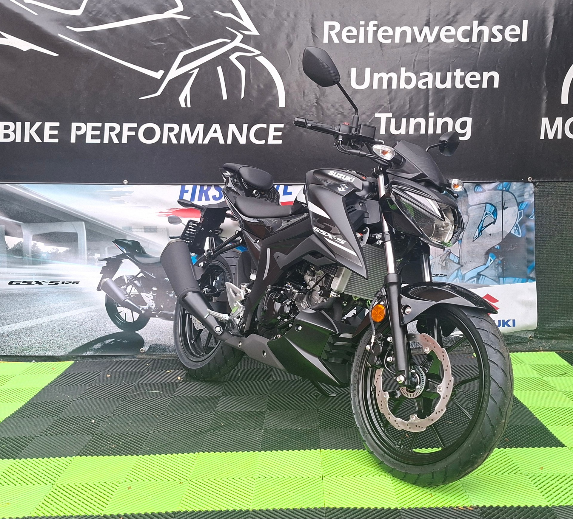 SUZUKI GSX-S 125-image-2