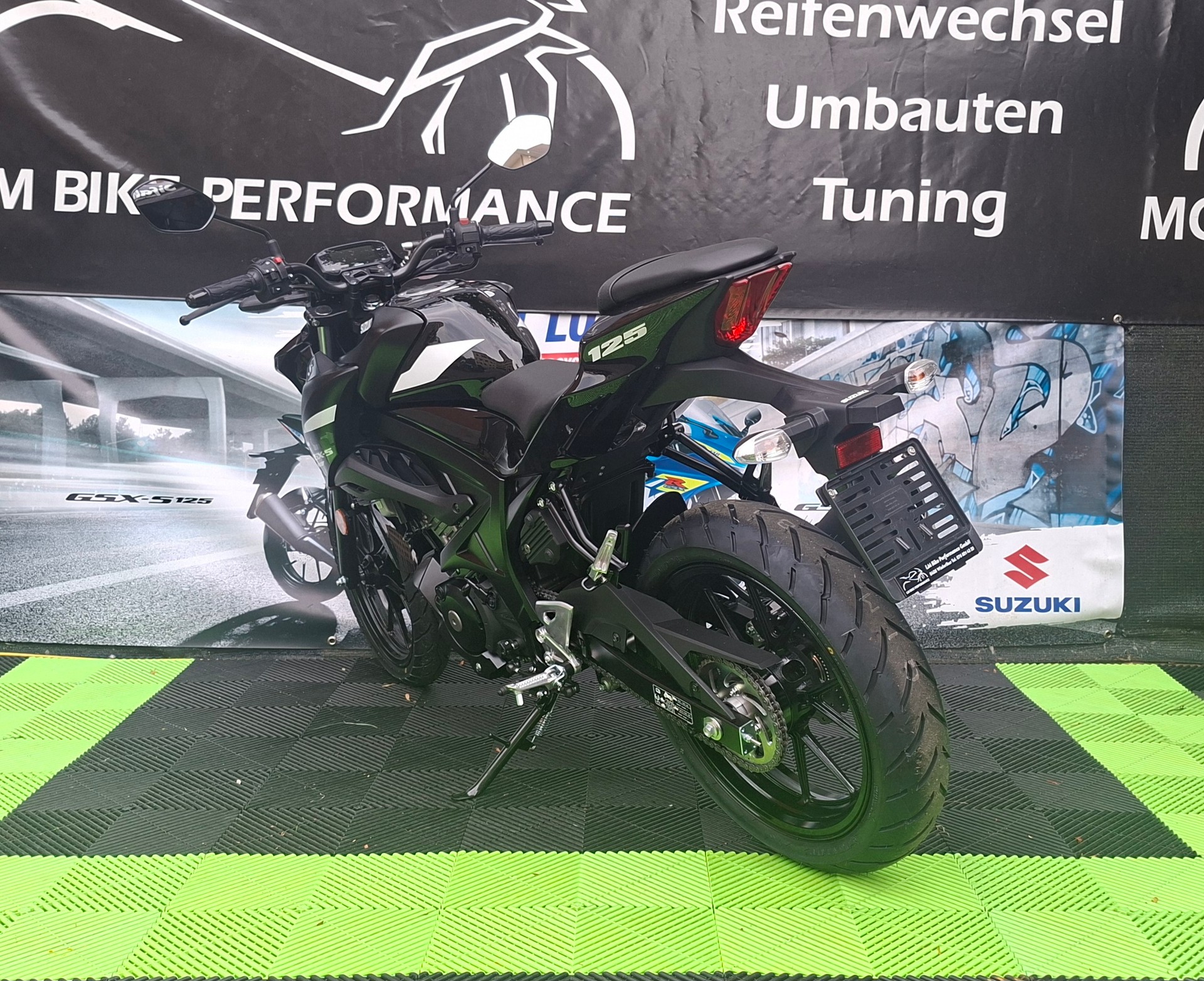 SUZUKI GSX-S 125-image-6