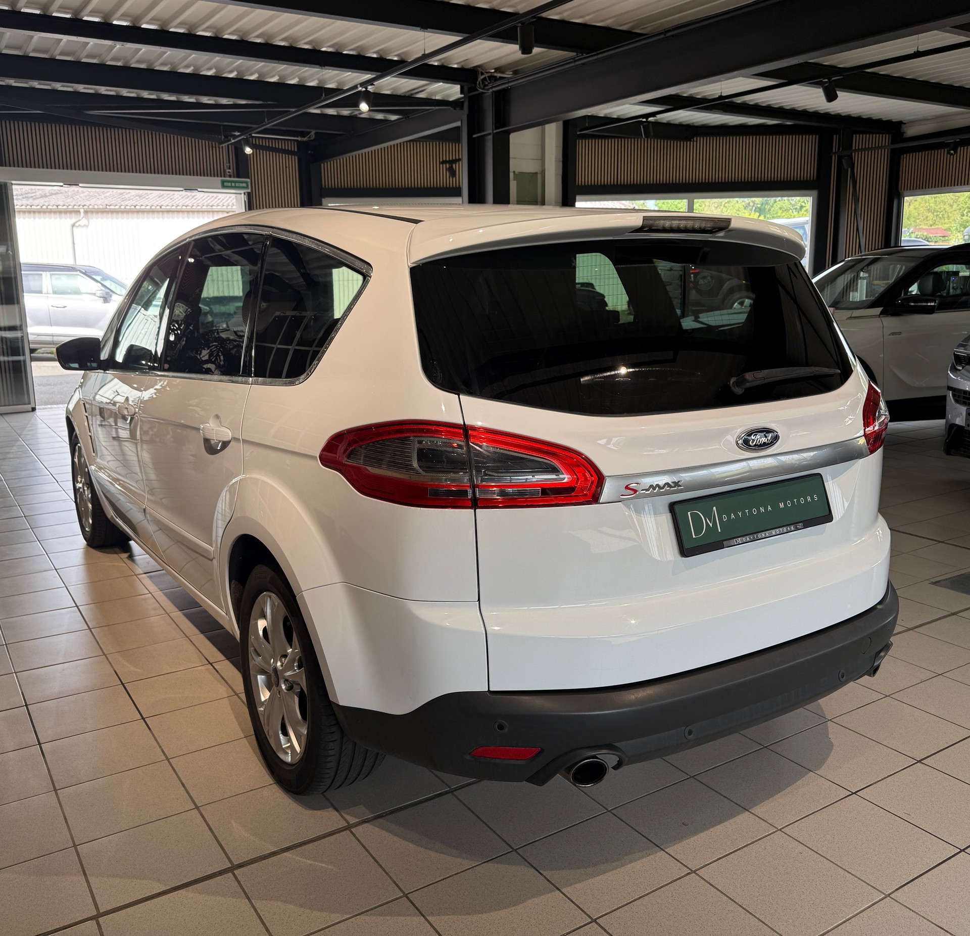 FORD S-Max 2.0 SCTi Titanium PowerShift-showroom-element-3
