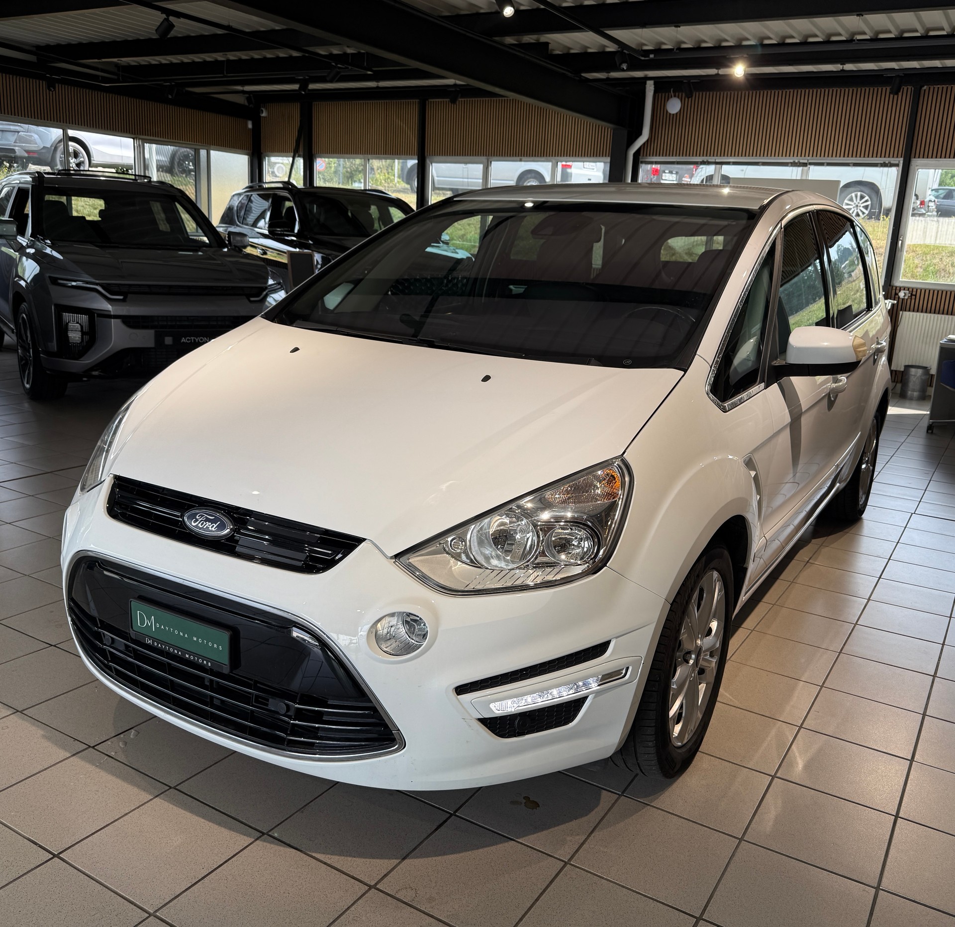 FORD S-Max 2.0 SCTi Titanium PowerShift