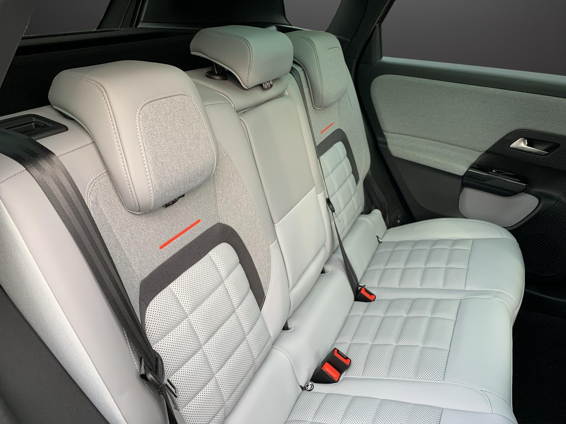 CITROEN C5 Aircross 1.6 Plug-in Hybrid Max-image-10