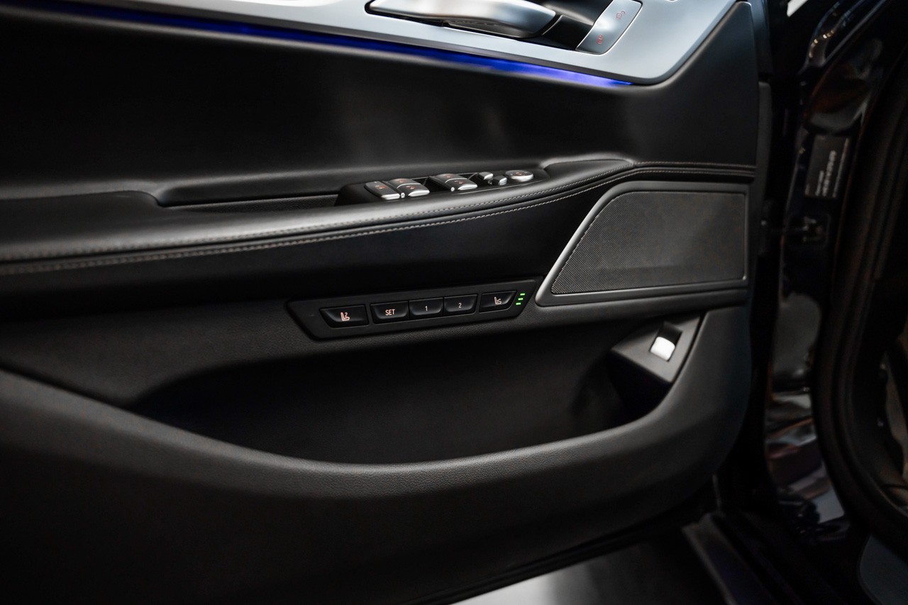 BMW 740d xDrive Steptronic M Sportpaket-image-27