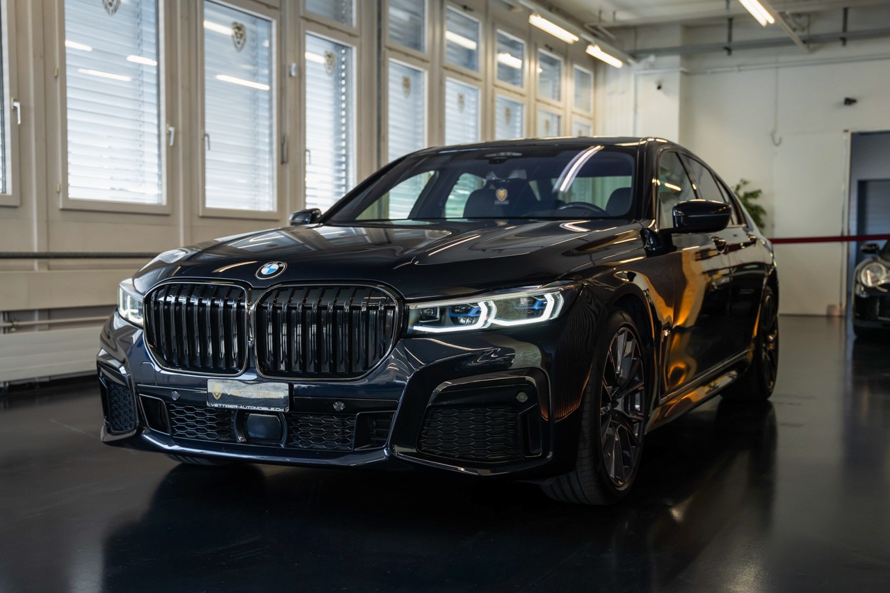 BMW 740d xDrive Steptronic M Sportpaket-showroom-element-2