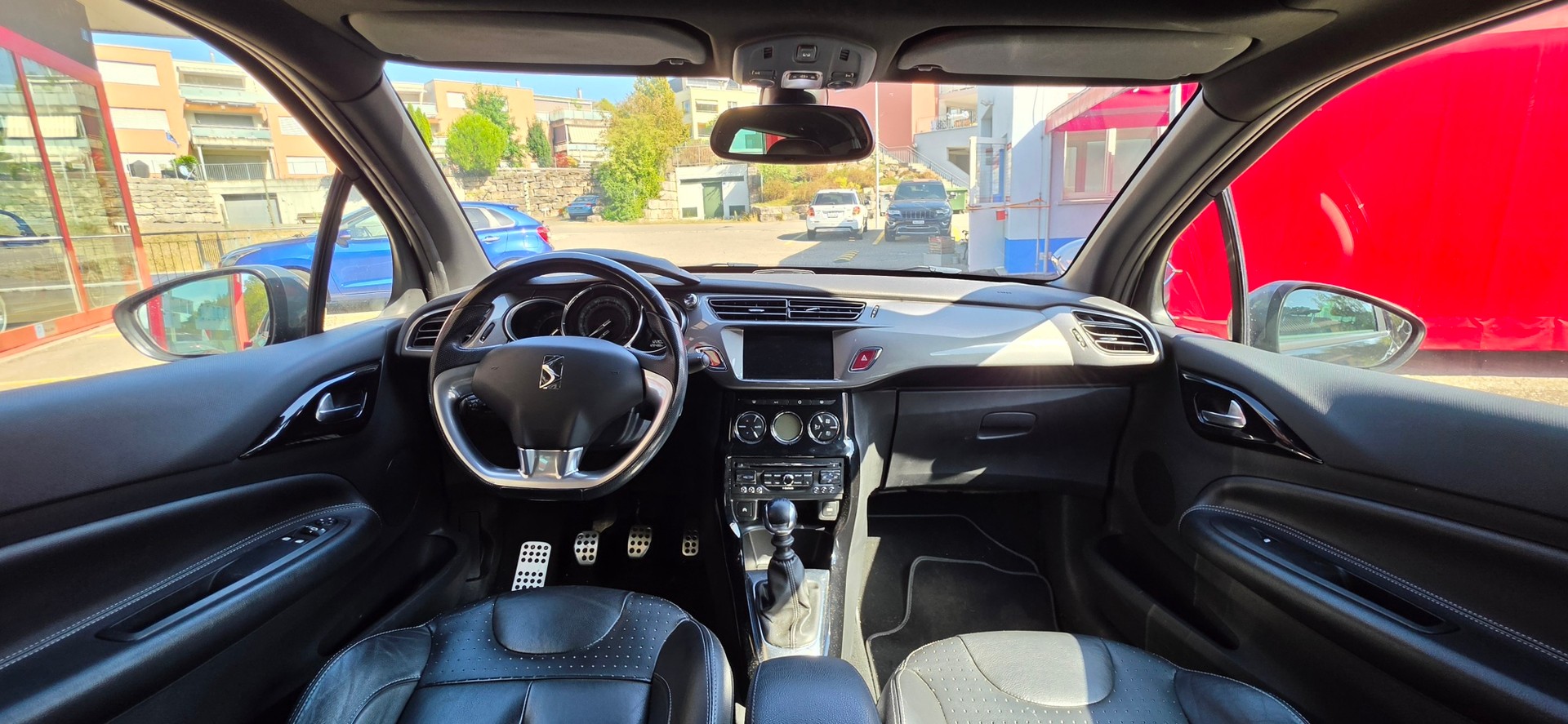 DS AUTOMOBILES DS3 Cabrio 1.6 THP Sport Chic-image-13