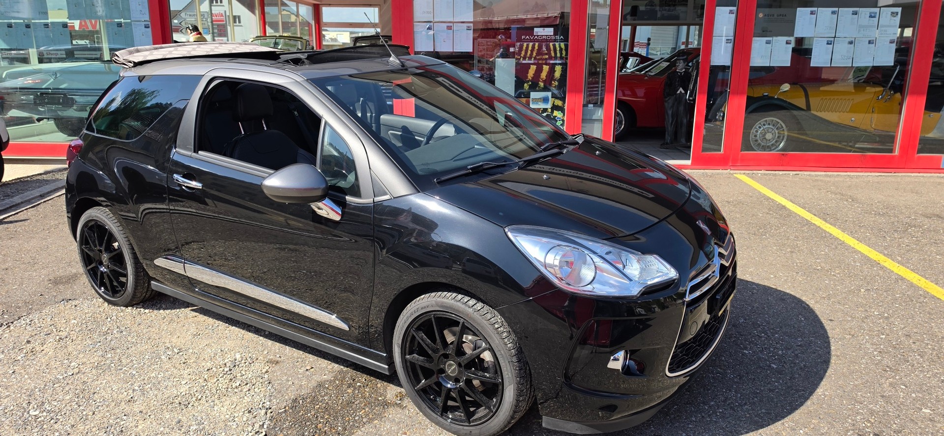 DS AUTOMOBILES DS3 Cabrio 1.6 THP Sport Chic-image-22