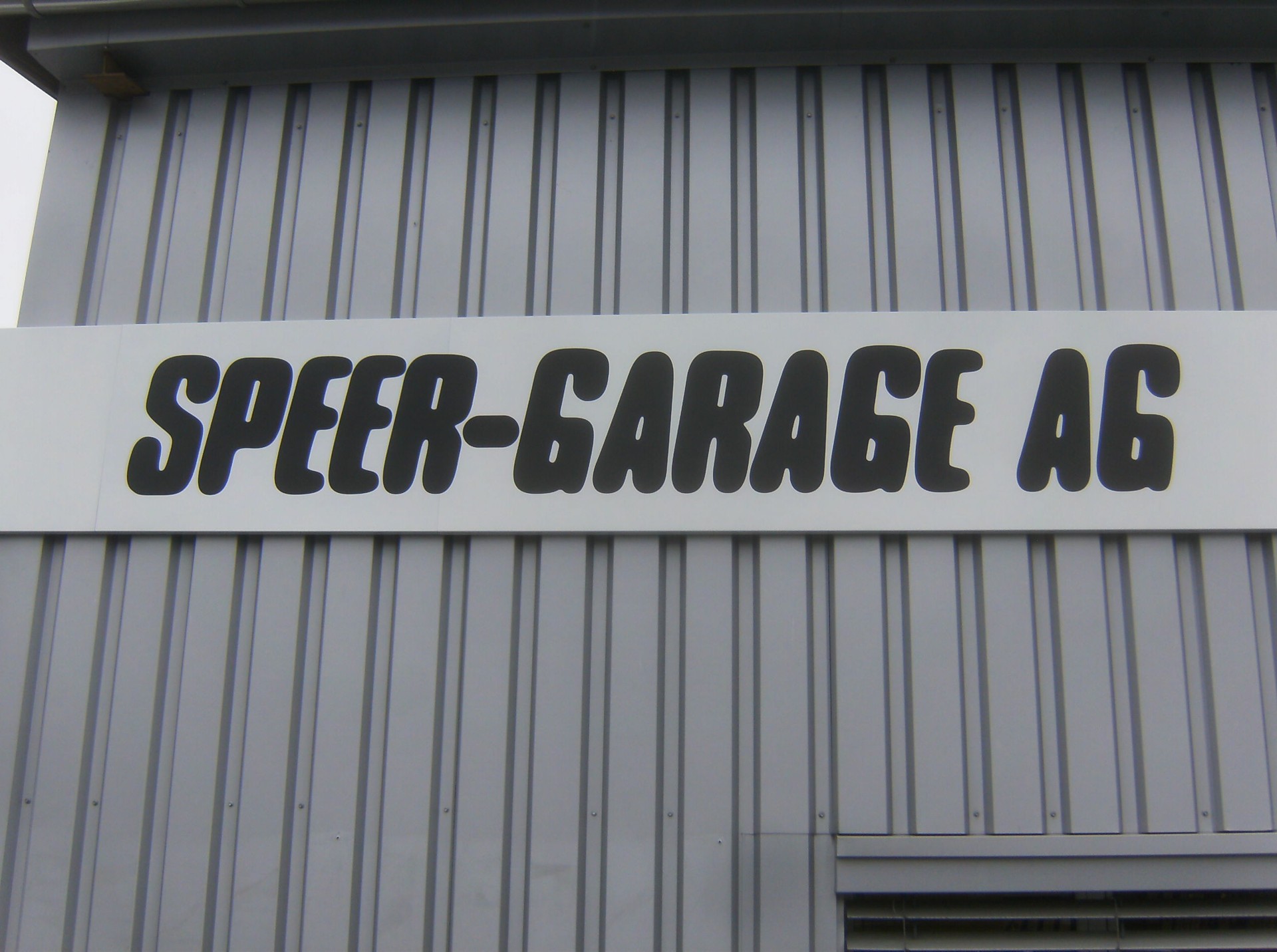 SUBARU Impreza 2.0R Swiss-showroom-element-3