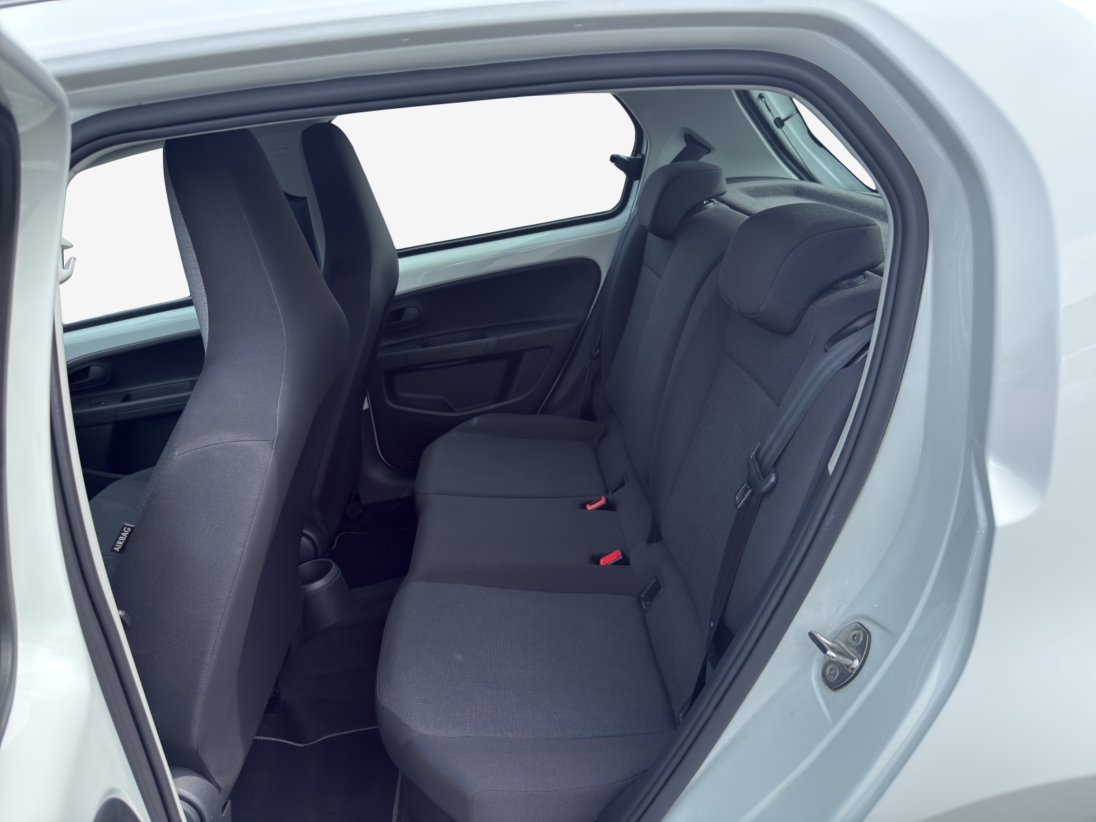 VW e-Up-image-12