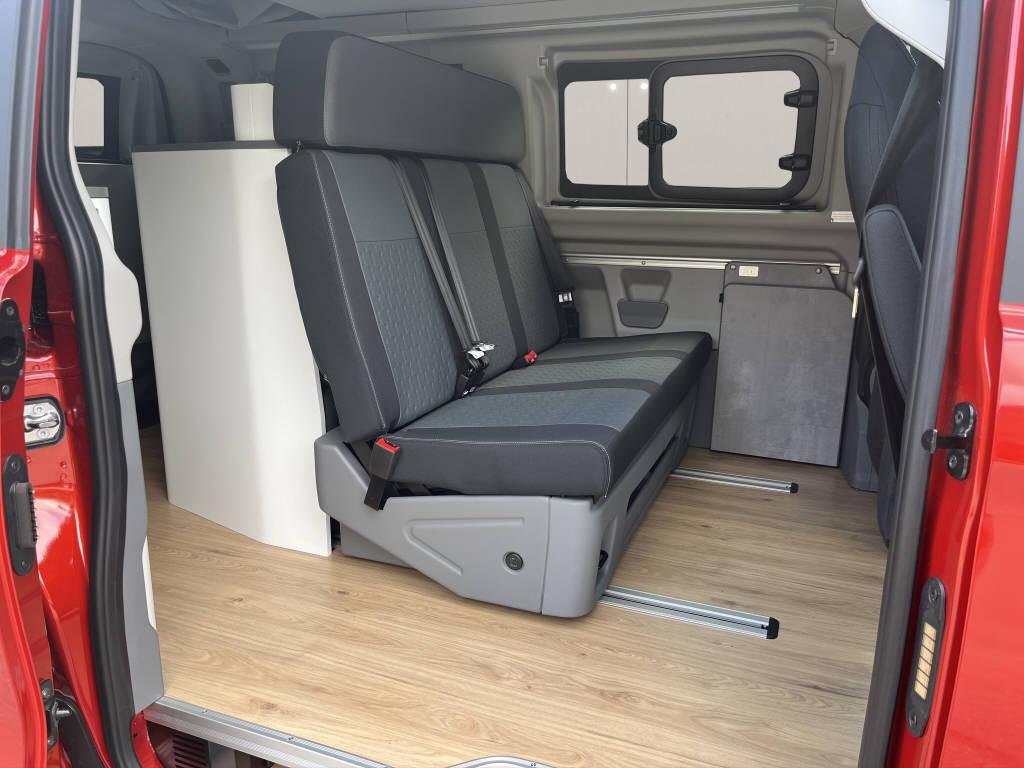 FORD Transit C Nugget 320 L1 2.0 EcoBlue 170 Titanium-image-9