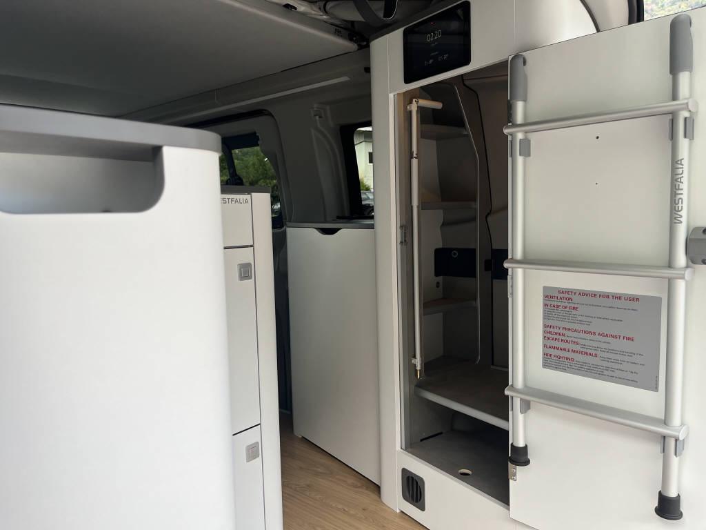 FORD Transit C Nugget 320 L1 2.0 EcoBlue 170 Titanium-image-16
