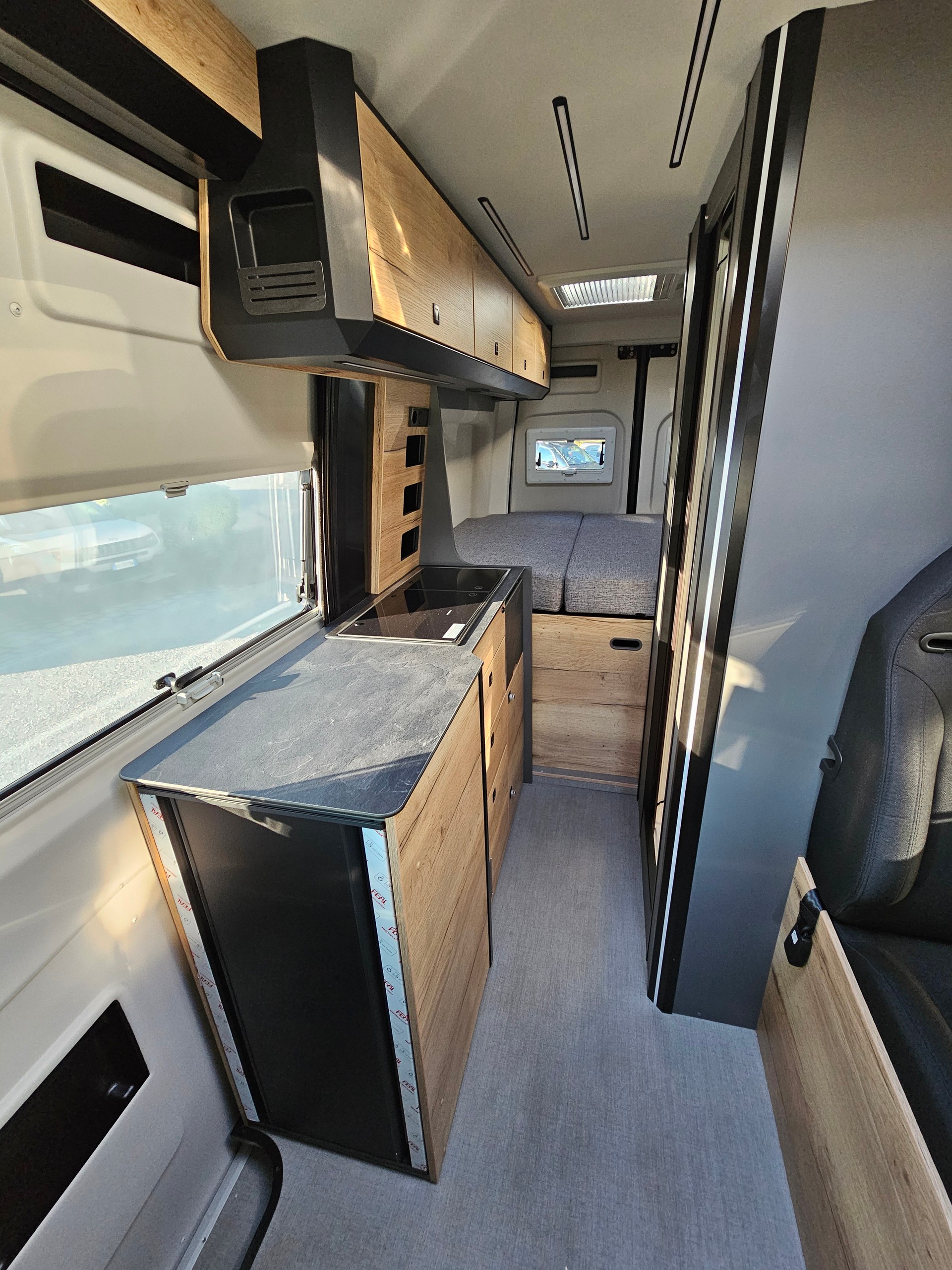 PÖSSL RoadstAr XT - Sprinter 4x4-image-9