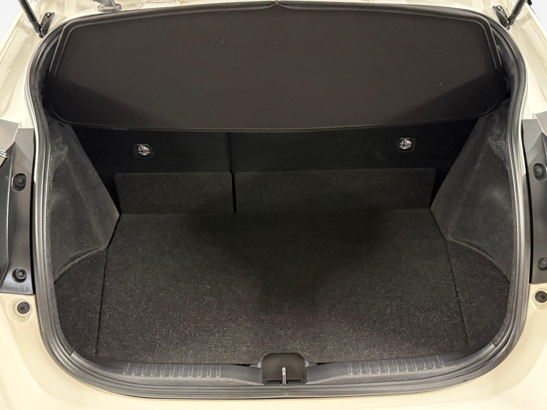 TOYOTA GR Yaris 1.6 Turbo Sport 4x4-image-12
