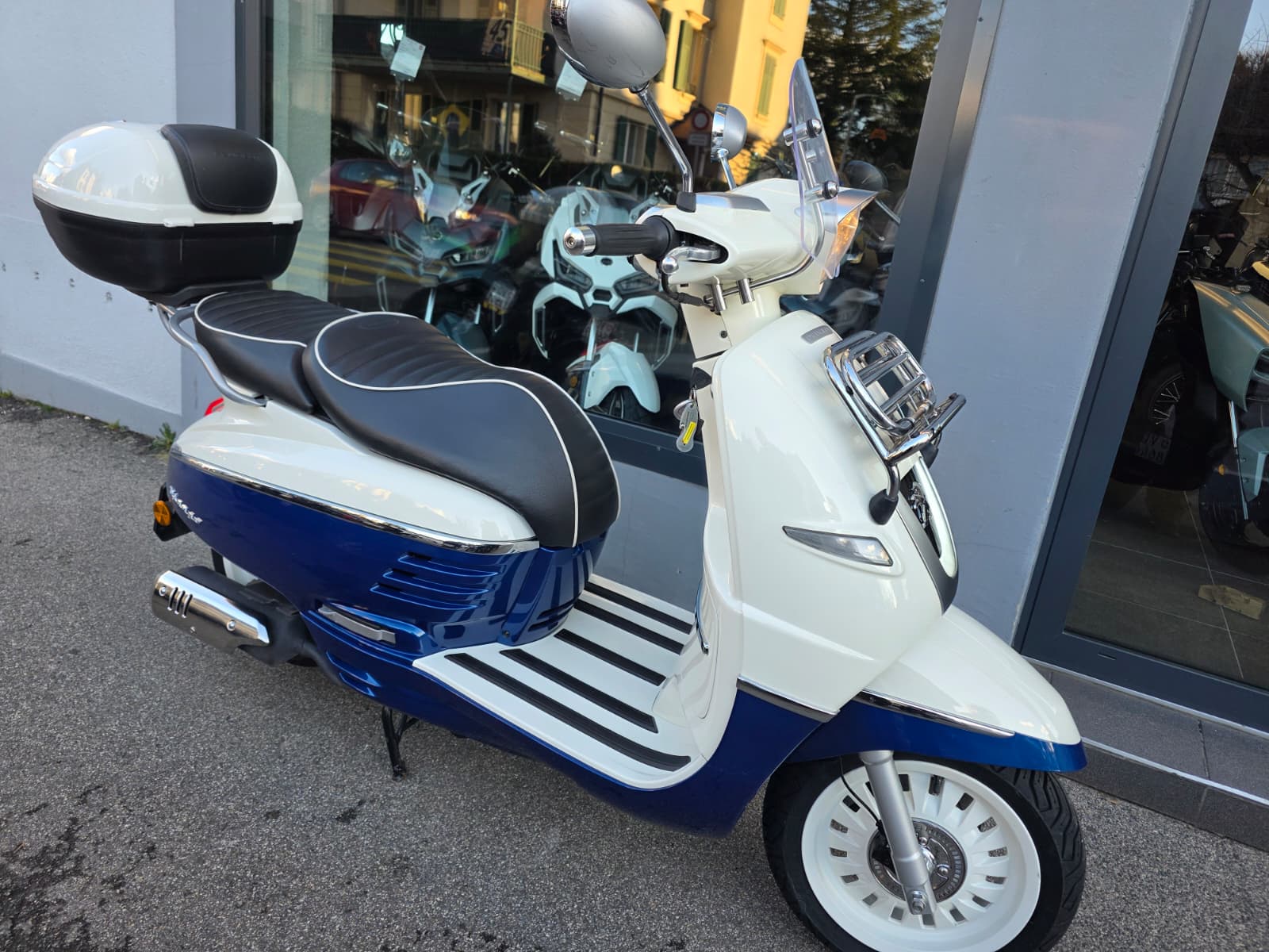 PEUGEOT Django Evasion 125-image-4