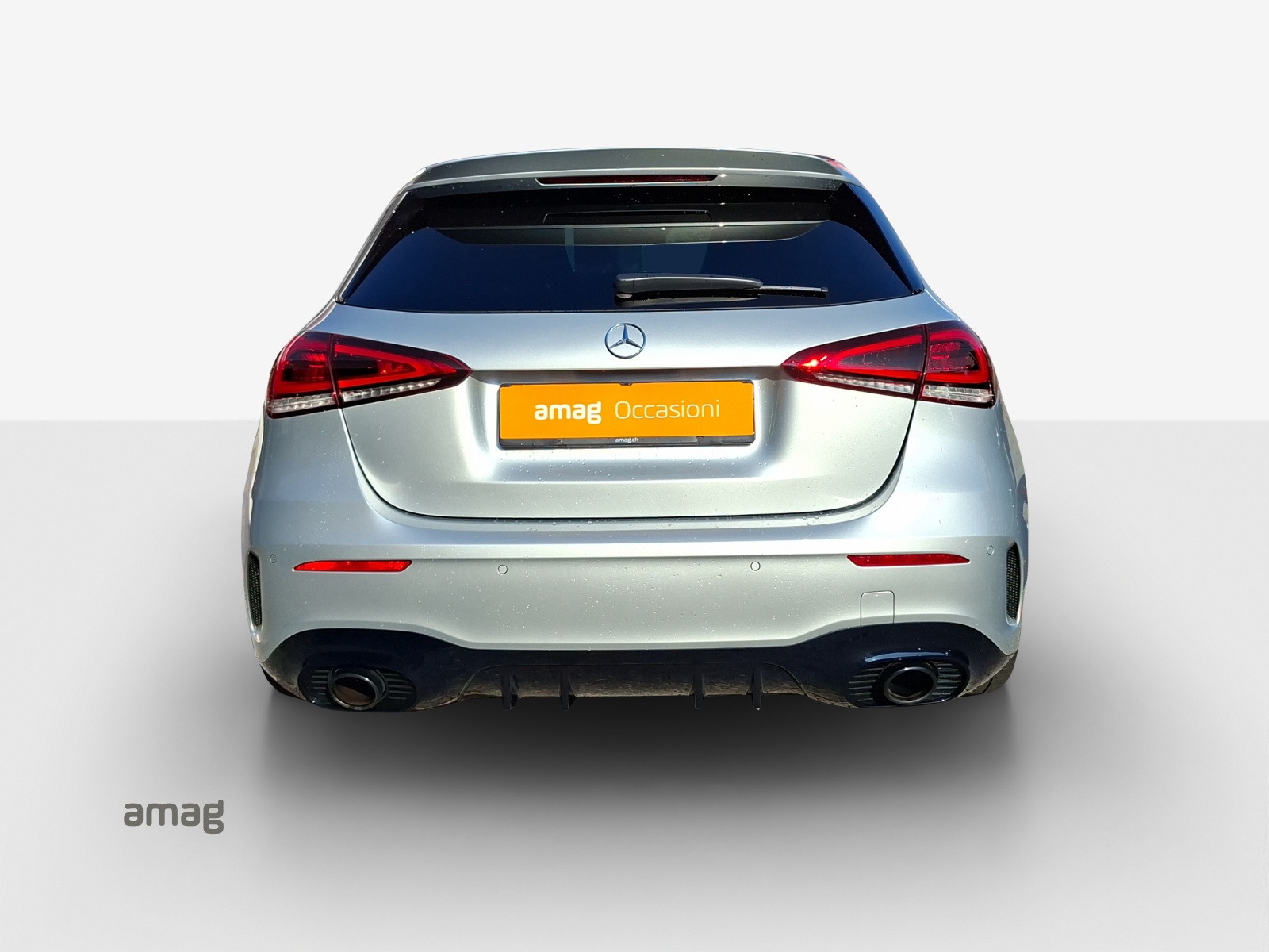 MERCEDES-BENZ A 35 AMG 4Matic Speedshift-showroom-element-3