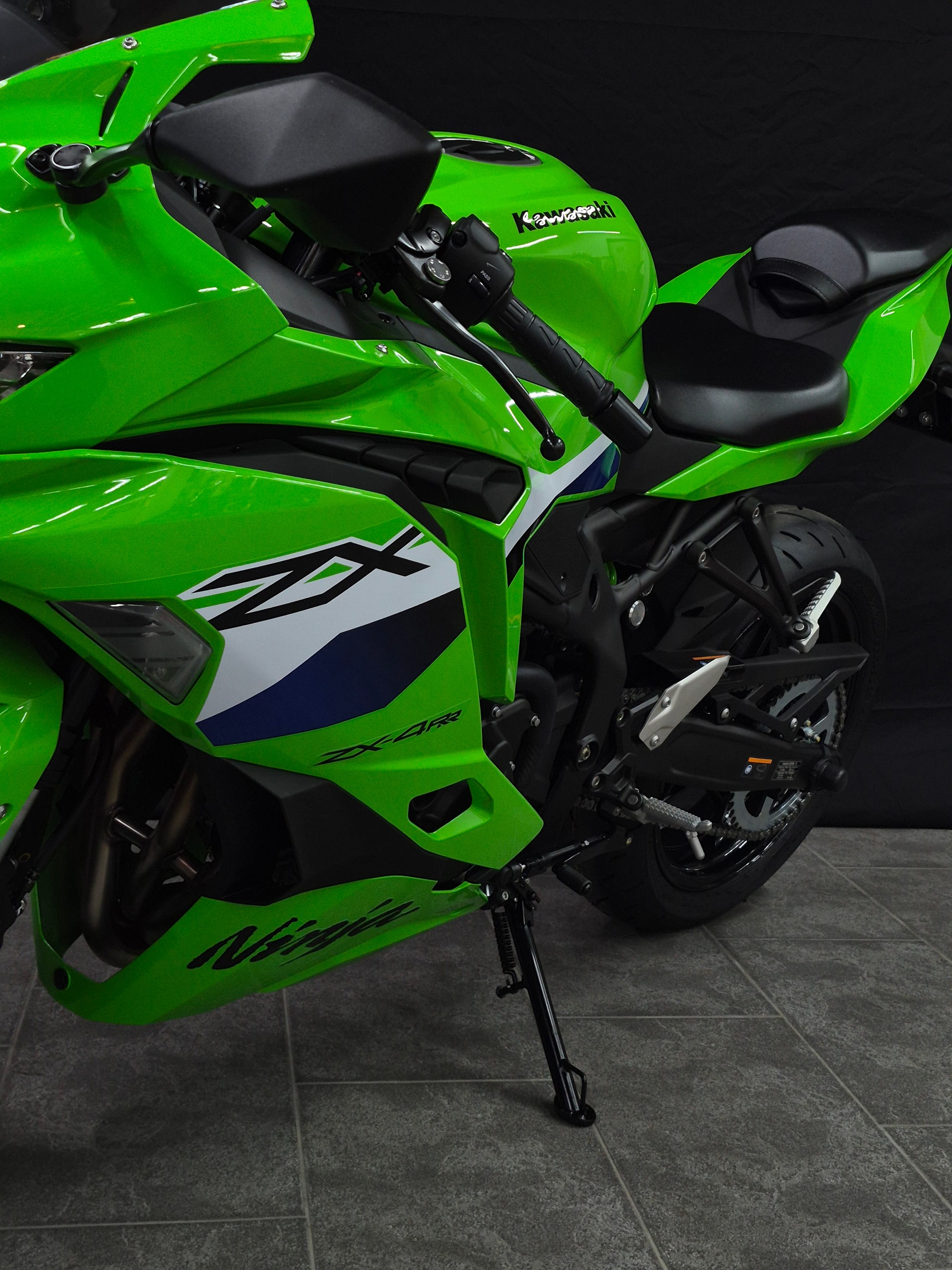 KAWASAKI Ninja ZX-4RR (35kW)-image-4