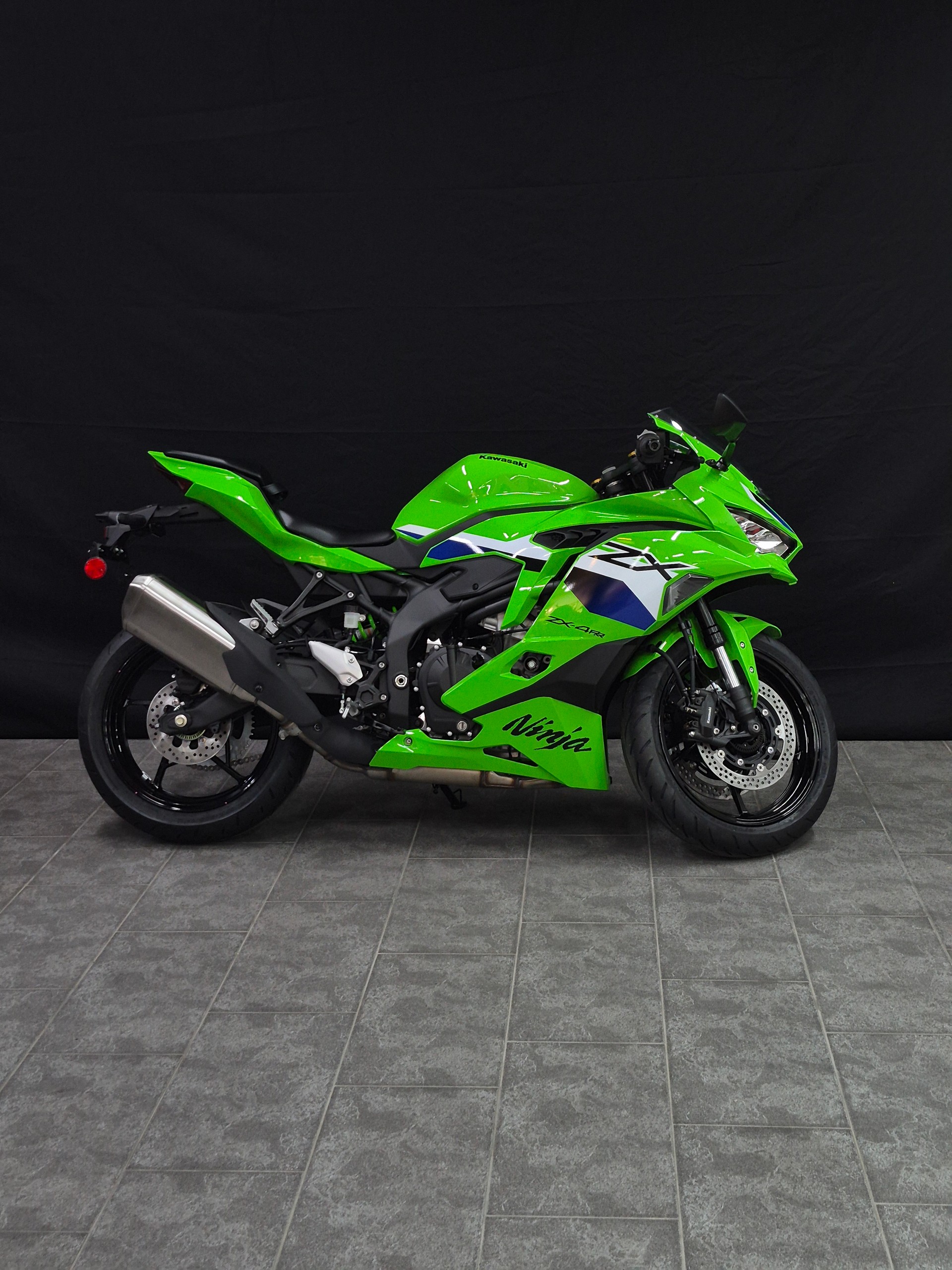 KAWASAKI Ninja ZX-4RR (35kW)-image-13
