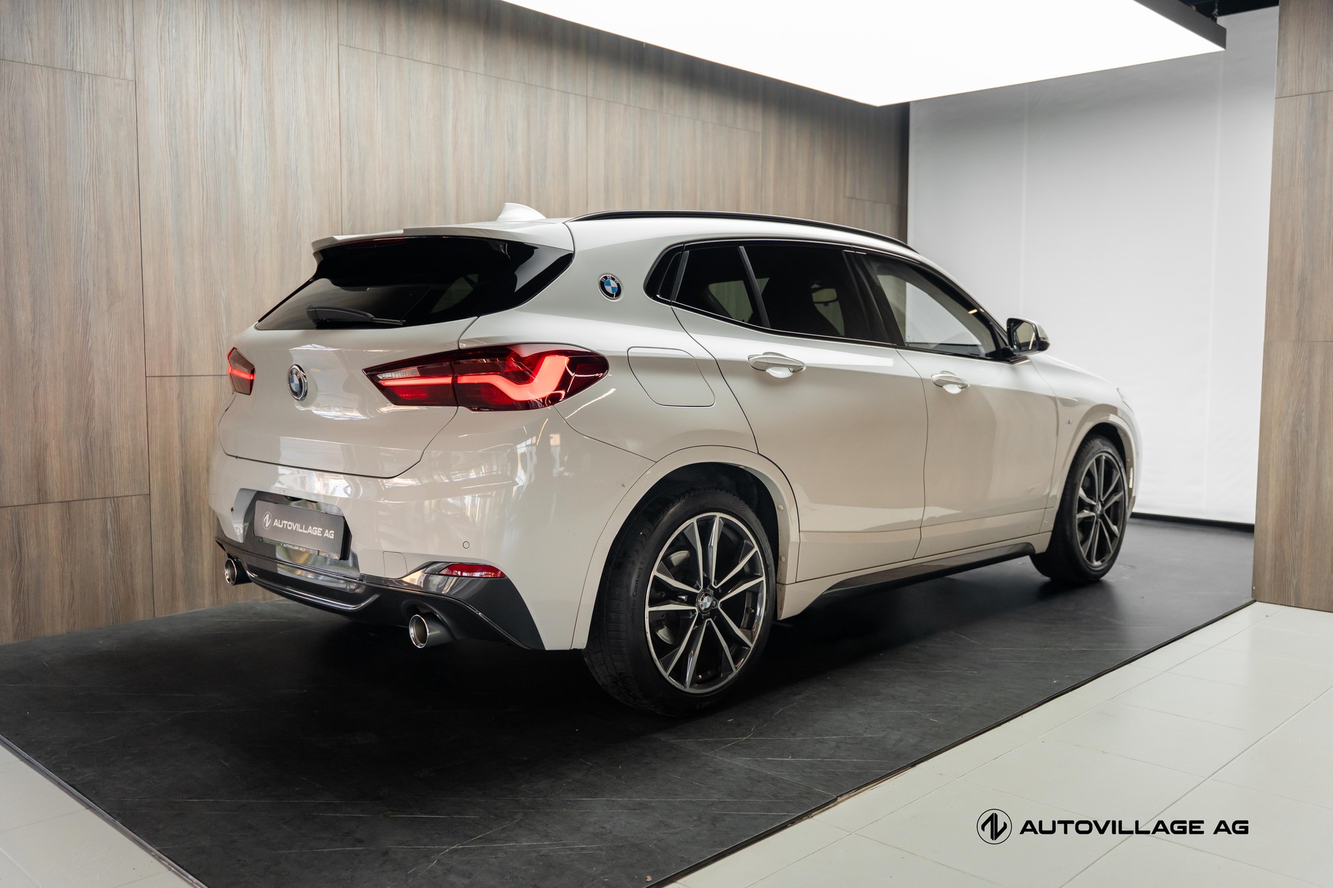 BMW X2 xDrive 20d M Sport Steptronic-showroom-element-1