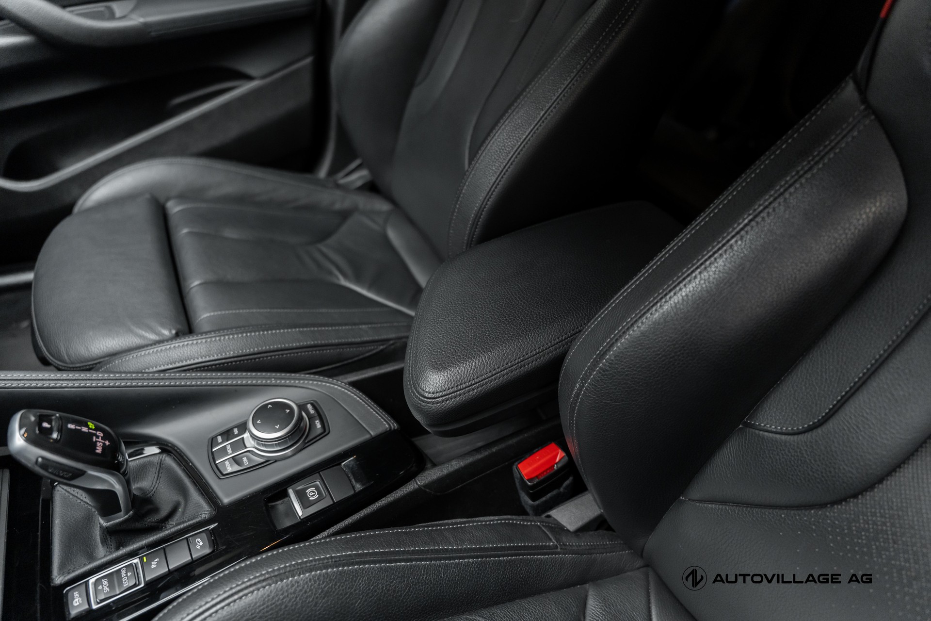 BMW X2 xDrive 20d M Sport Steptronic-image-17
