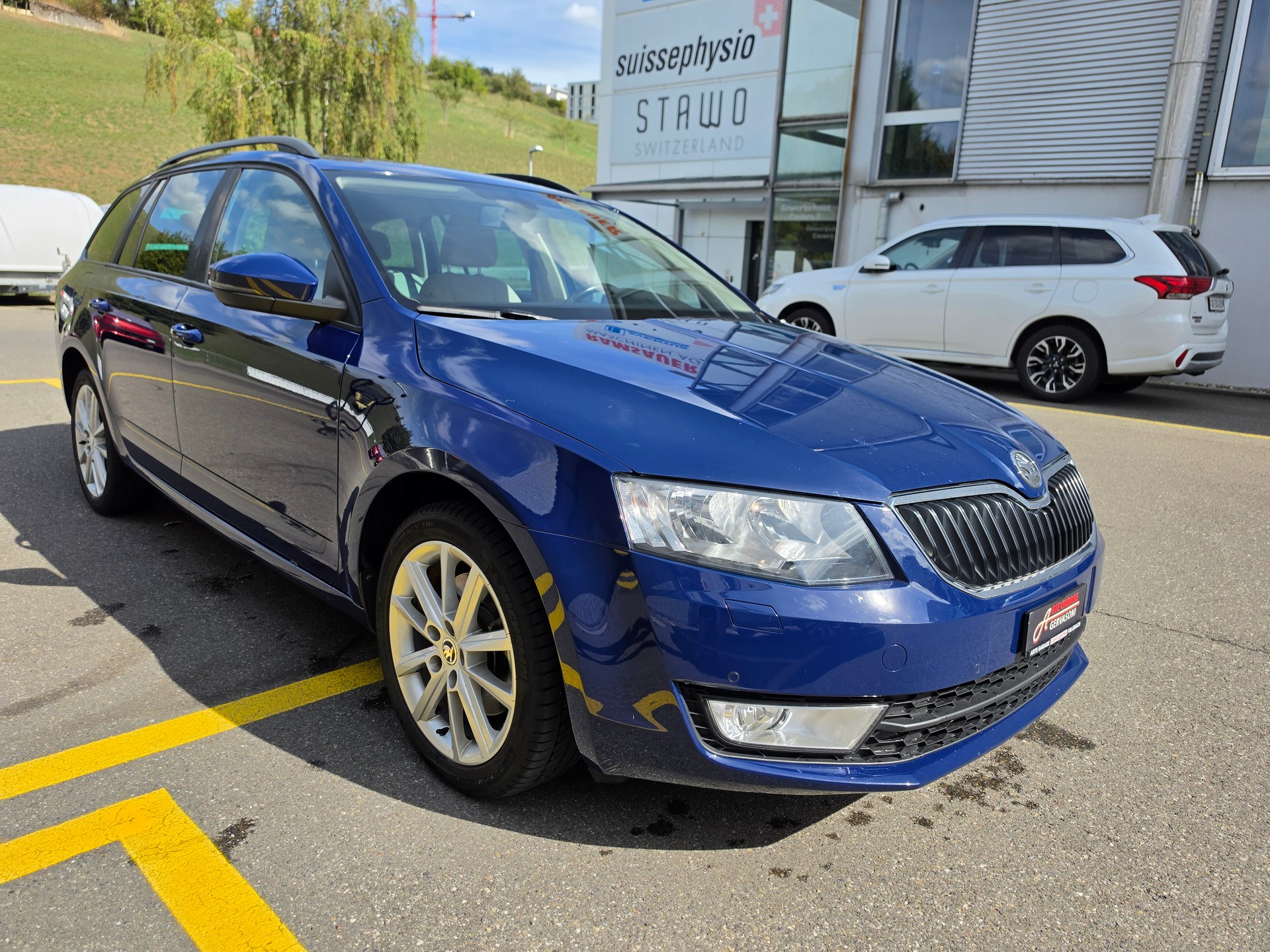 SKODA Octavia Combi 1.8 TSI Elegance 4x4 DSG-showroom-element-2