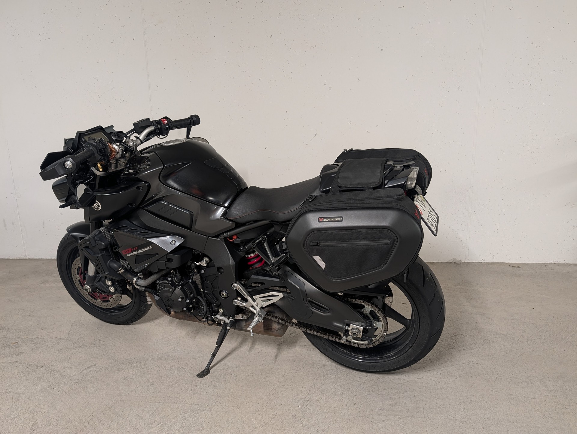 YAMAHA MT-10 ABS-image-1