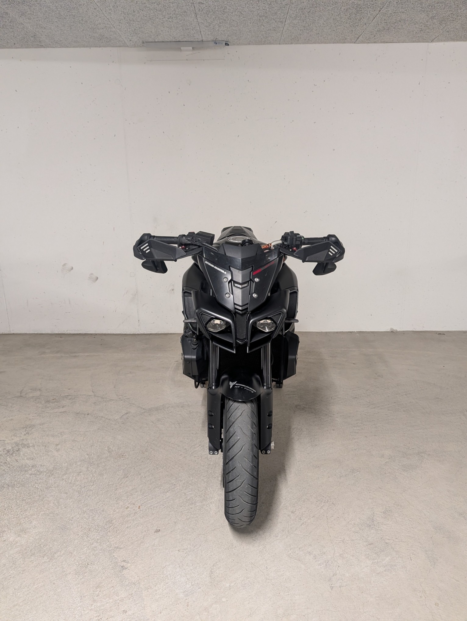 YAMAHA MT-10 ABS-image-2