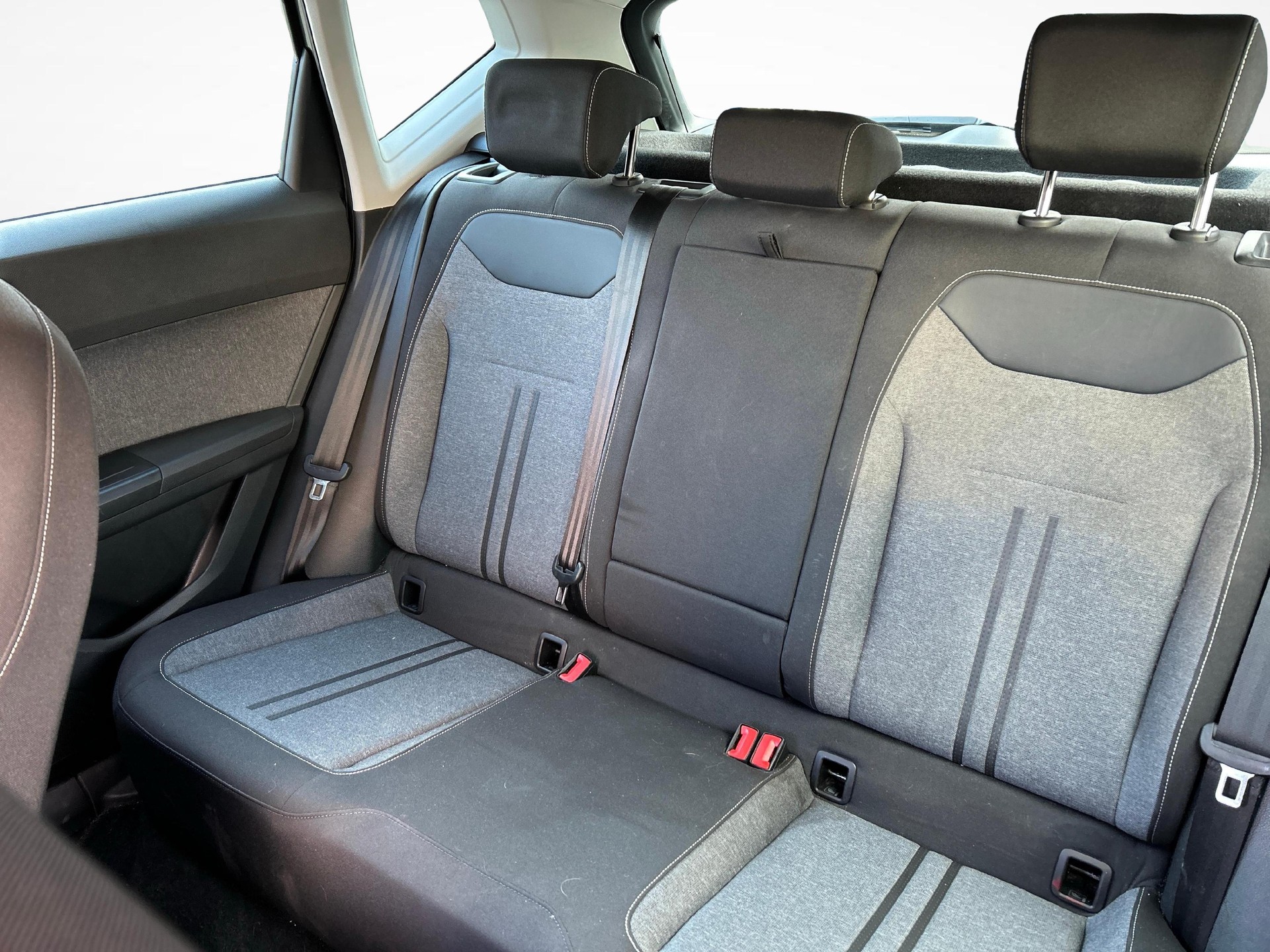 SEAT Ateca 1.5 TSI Sensacion DSG-image-10