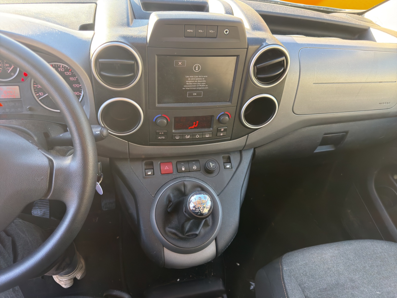 CITROEN Berlingo 1.2i XTR-image-14