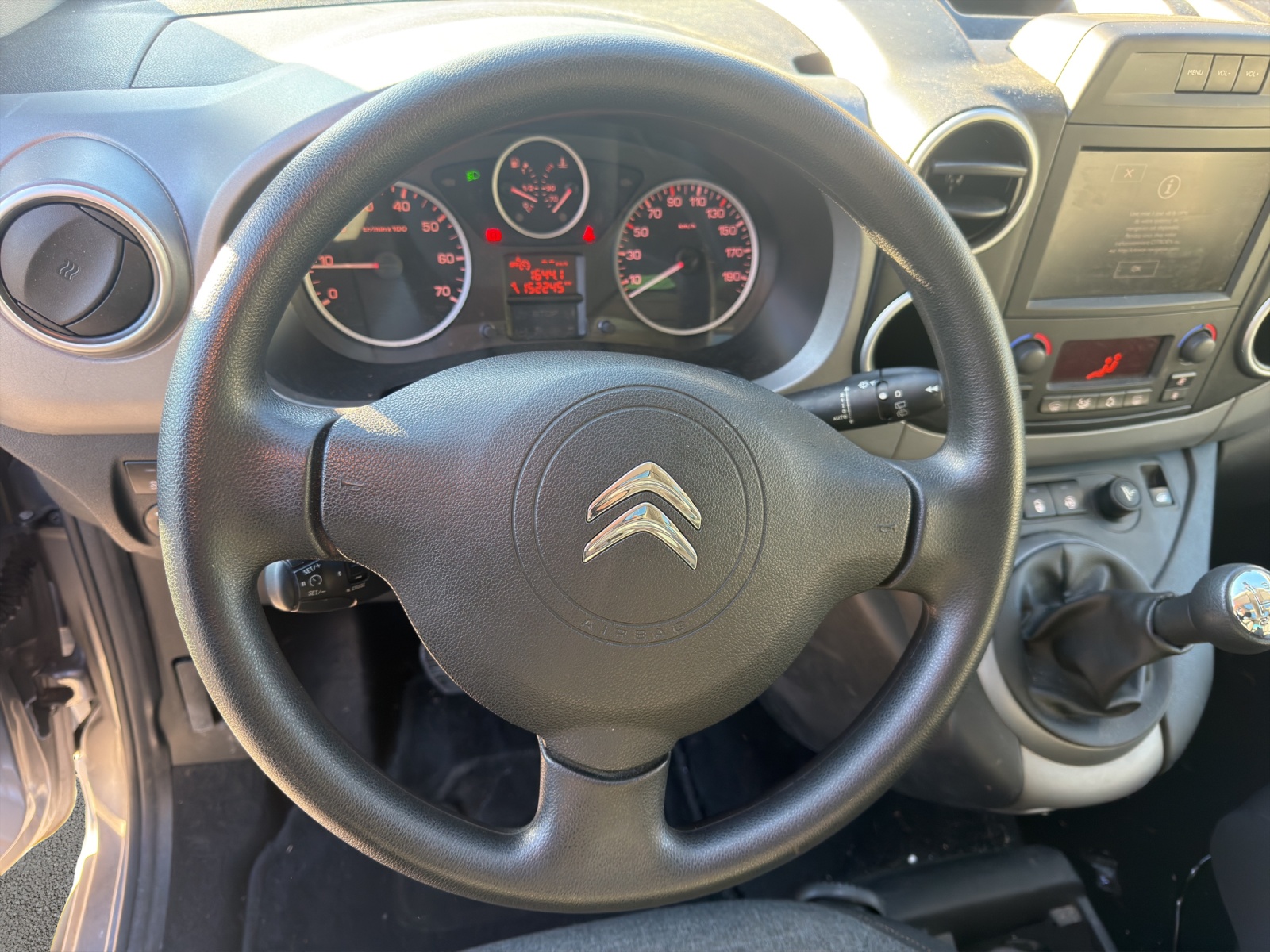 CITROEN Berlingo 1.2i XTR-image-9