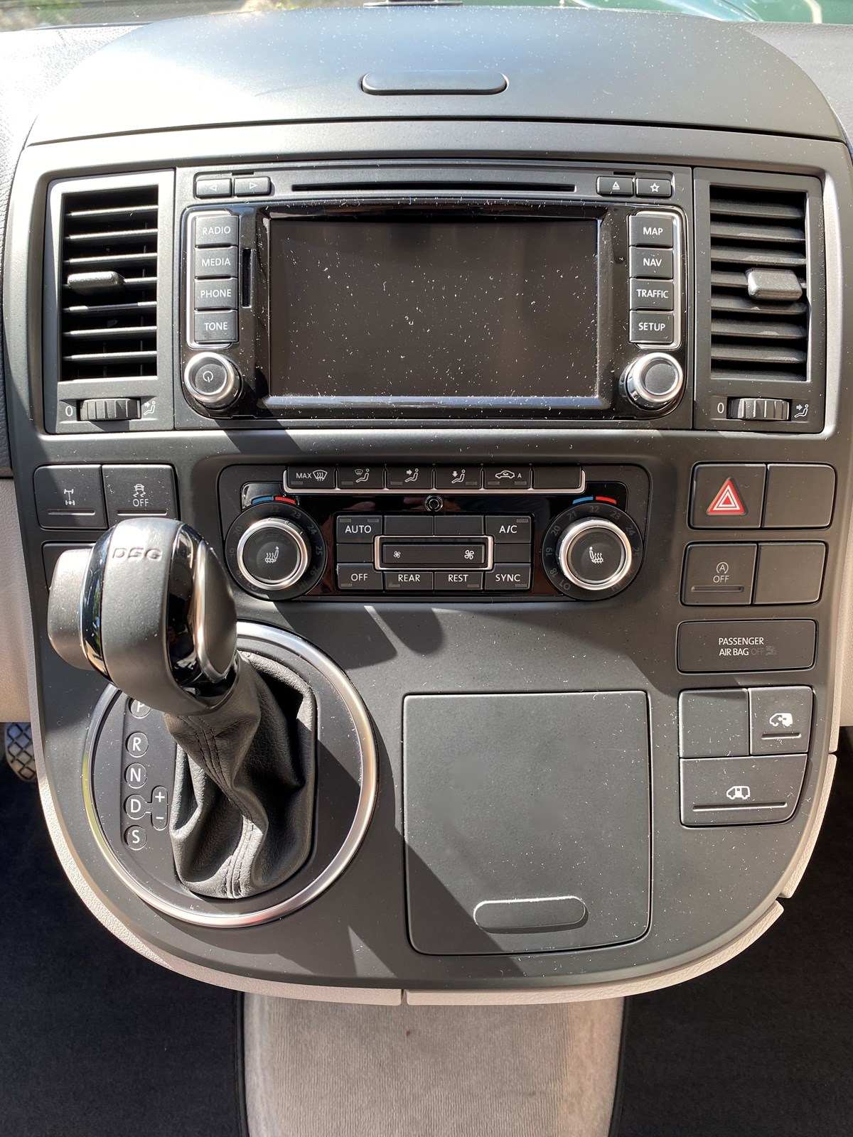 VW T5 California 2.0 Bi-TDI Comfortline Travel 4Motion-image-4